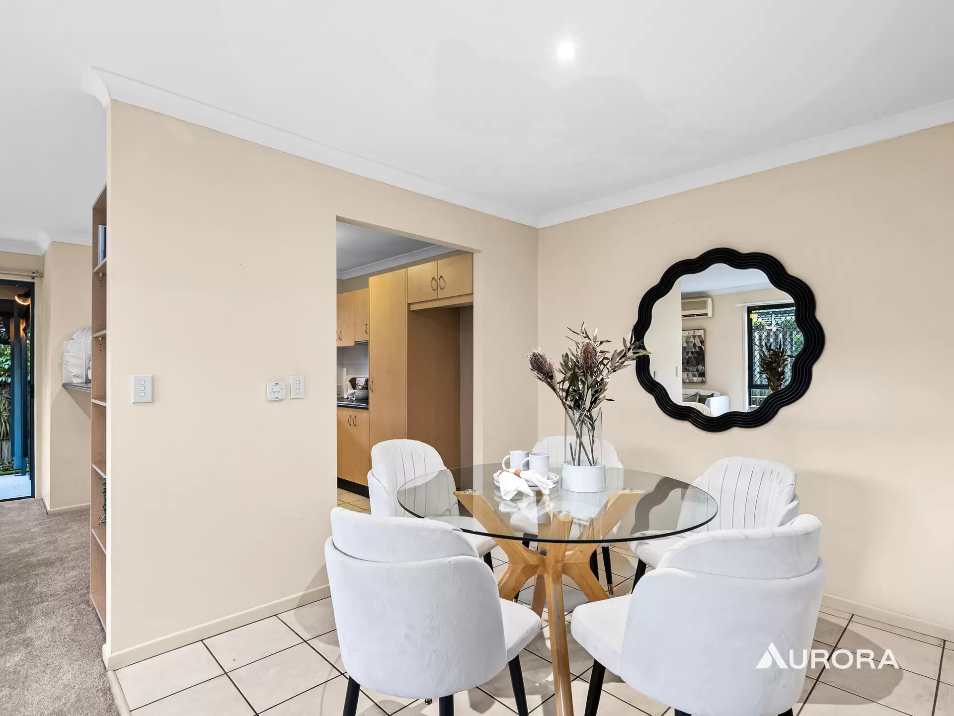 9/51 Othello Street, Sunnybank Hills Sold by Aurora Property - image 1