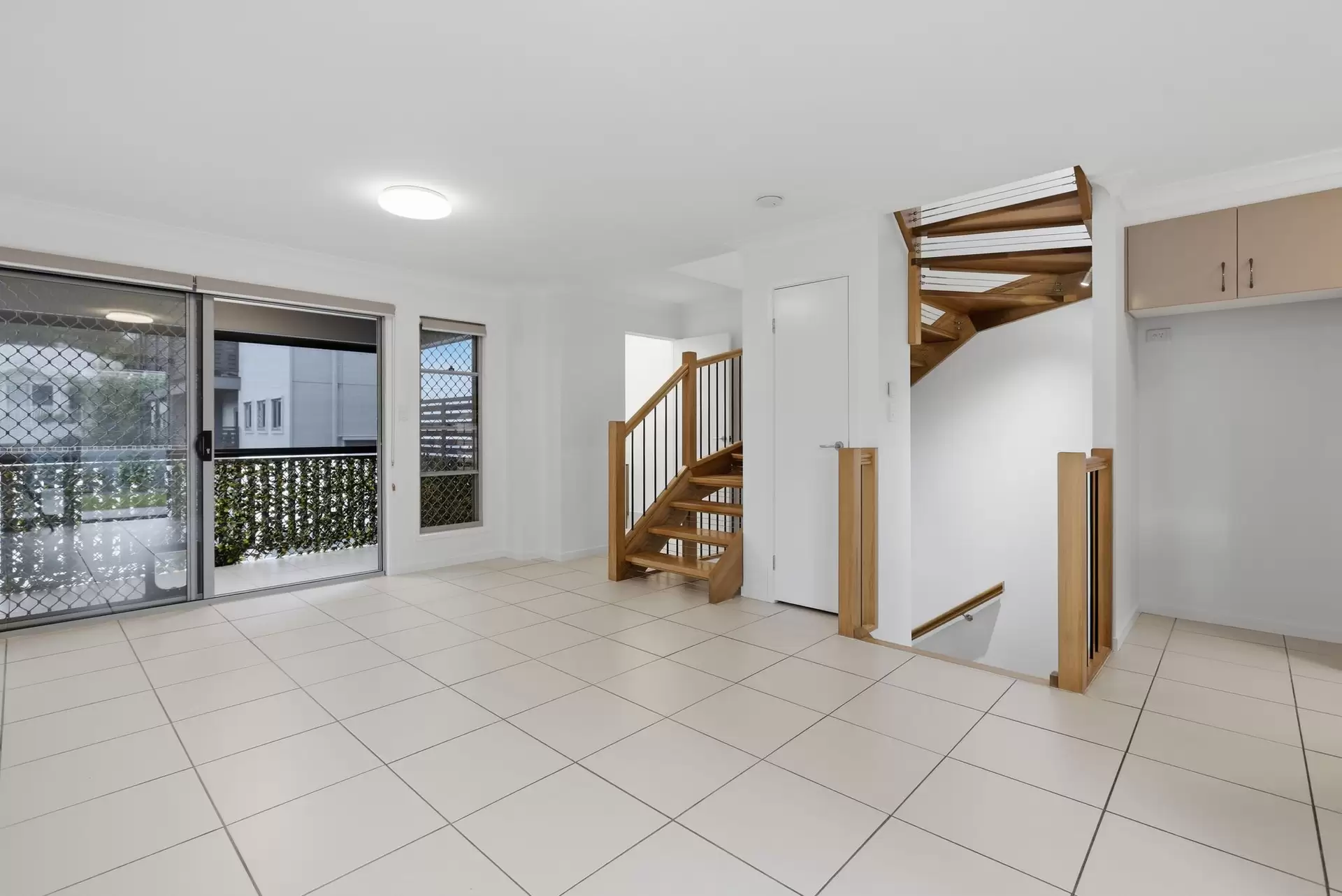 4/4 Burnley Street, Newmarket Leased by Aurora Property - image 1