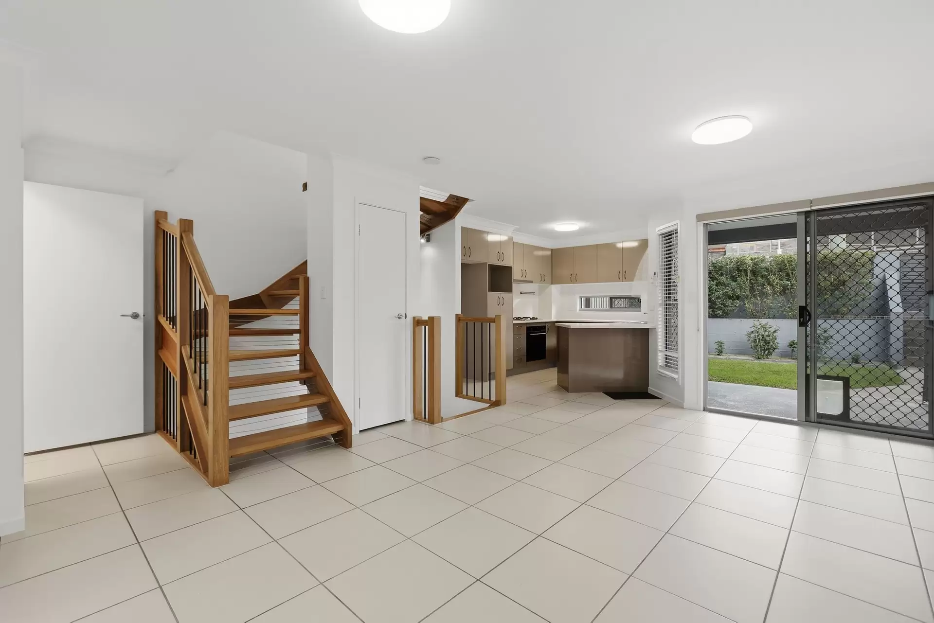 4/4 Burnley Street, Newmarket Leased by Aurora Property - image 1