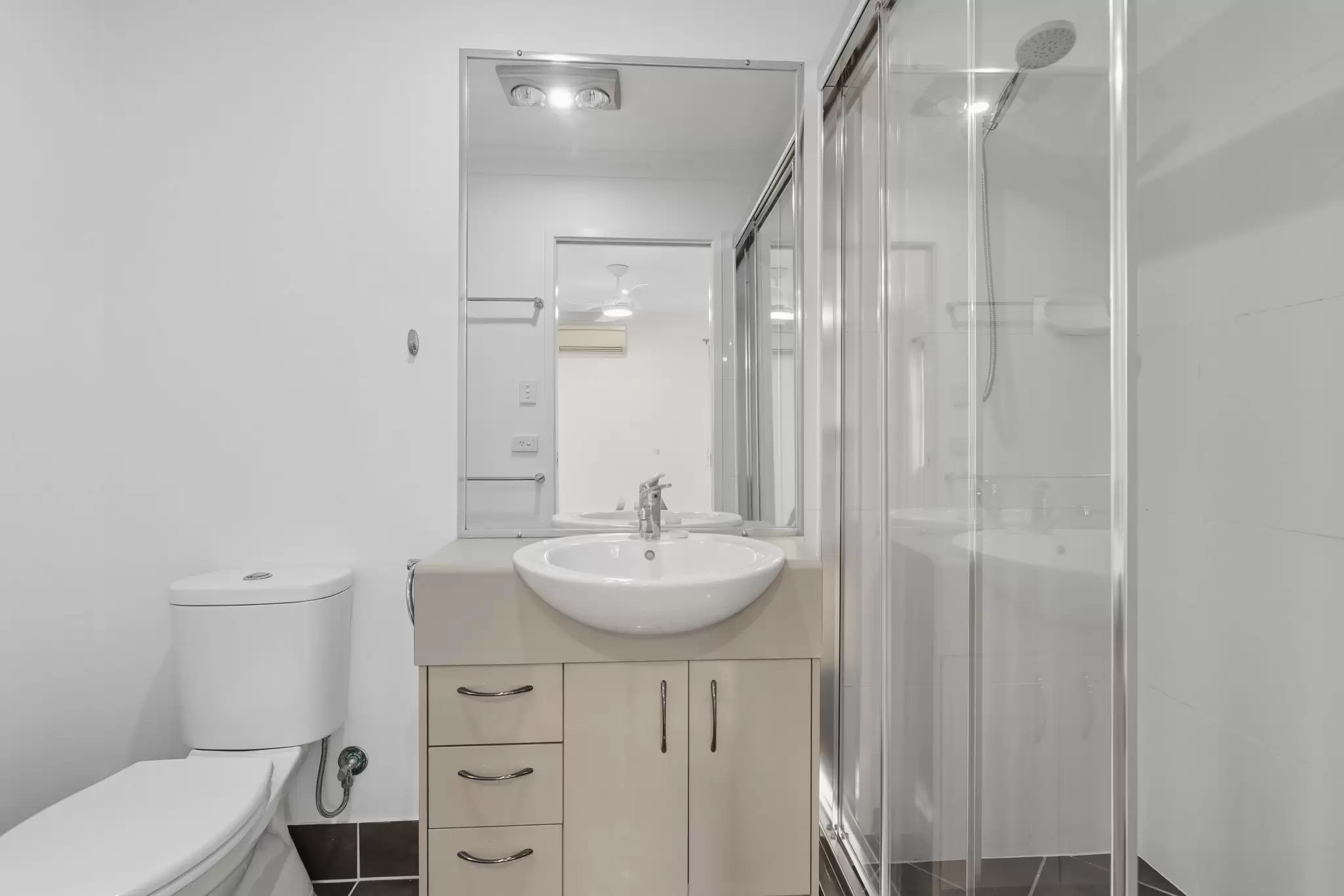 4/4 Burnley Street, Newmarket Leased by Aurora Property - image 12