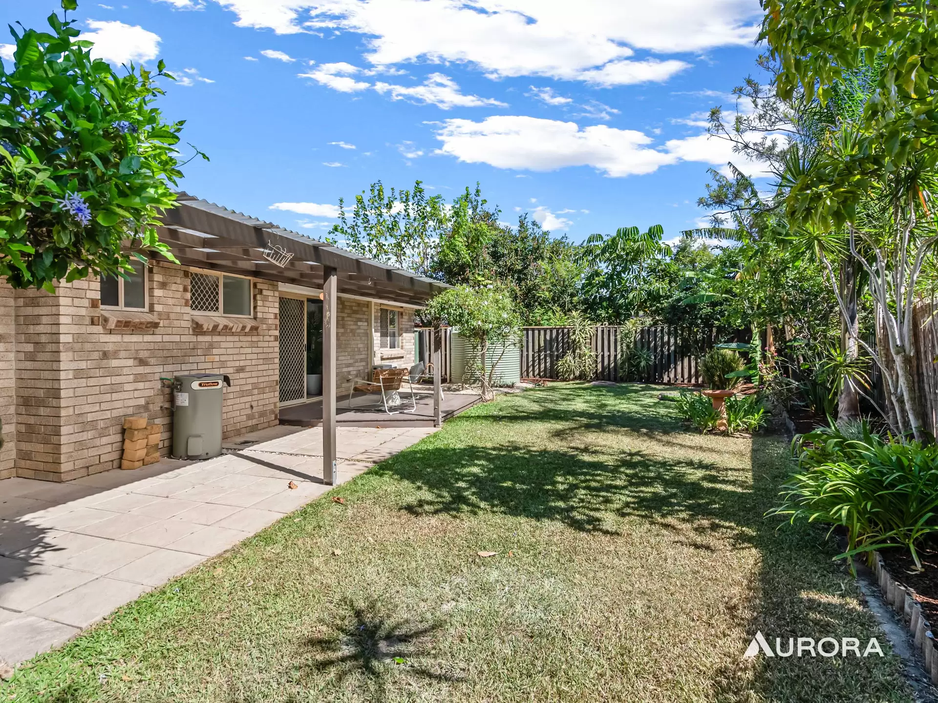 4 Peden Court, Calamvale Sold by Aurora Property - image 1