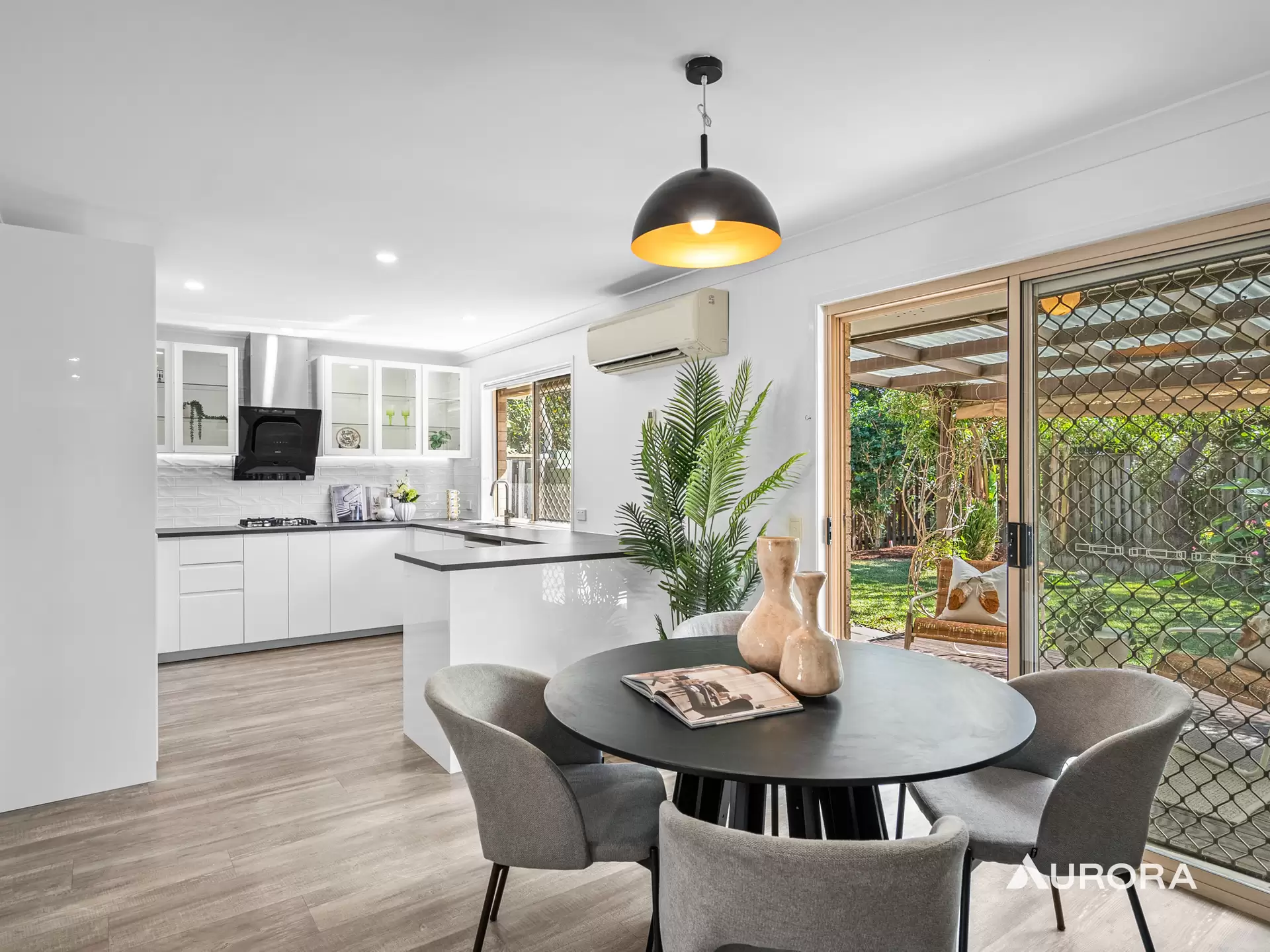 4 Peden Court, Calamvale Sold by Aurora Property - image 1