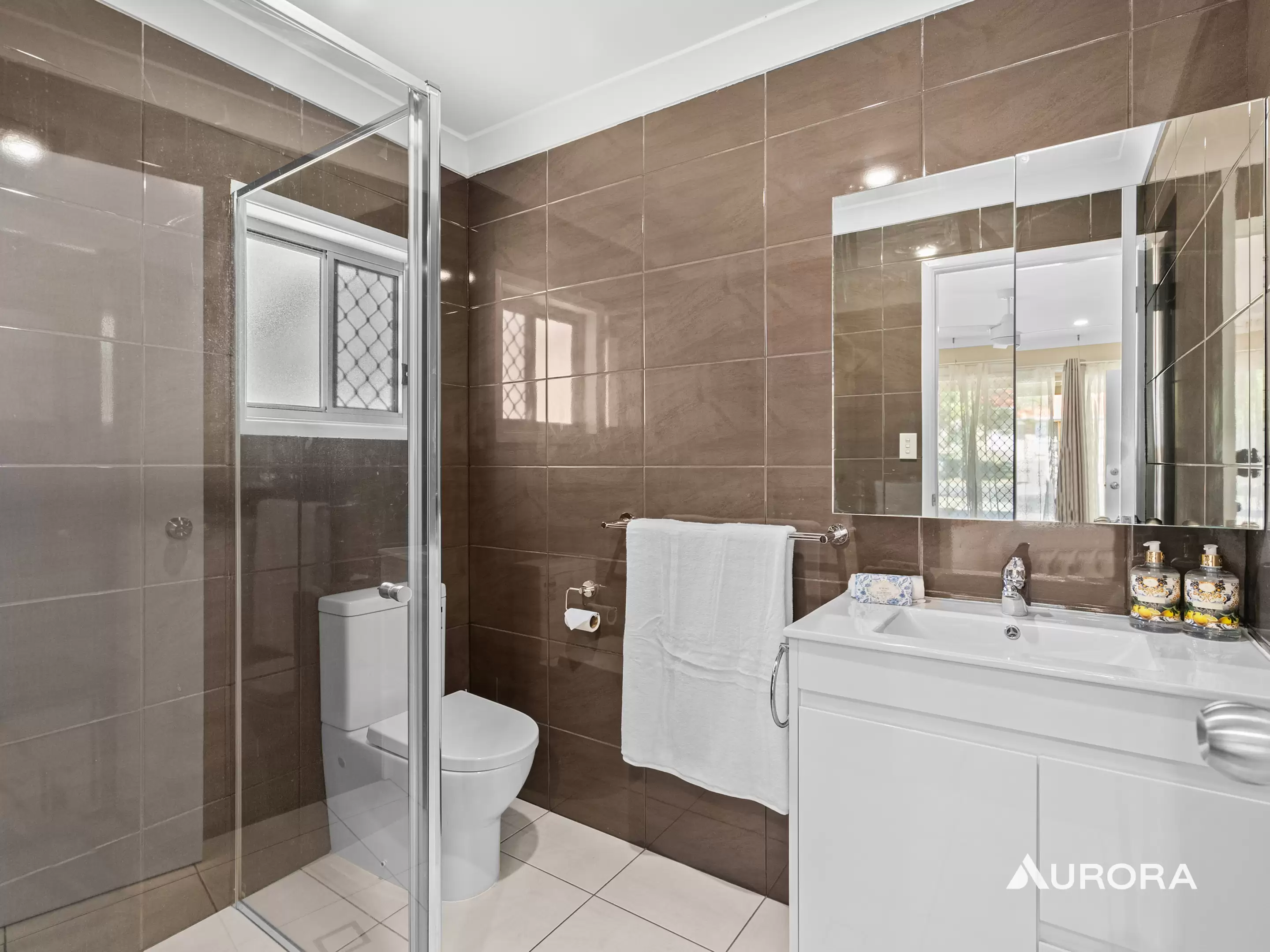 4 Peden Court, Calamvale Sold by Aurora Property - image 9