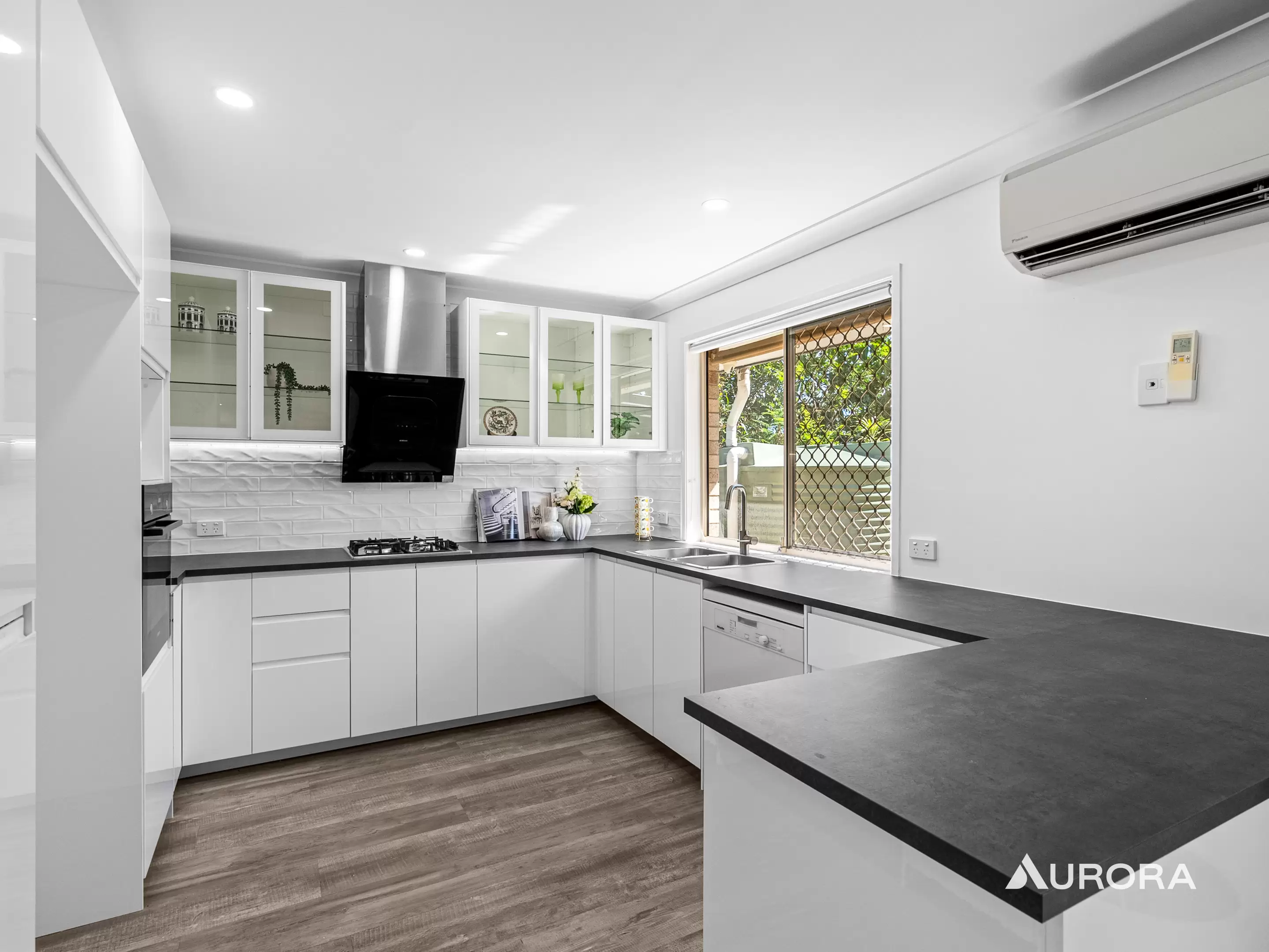 4 Peden Court, Calamvale Sold by Aurora Property - image 7