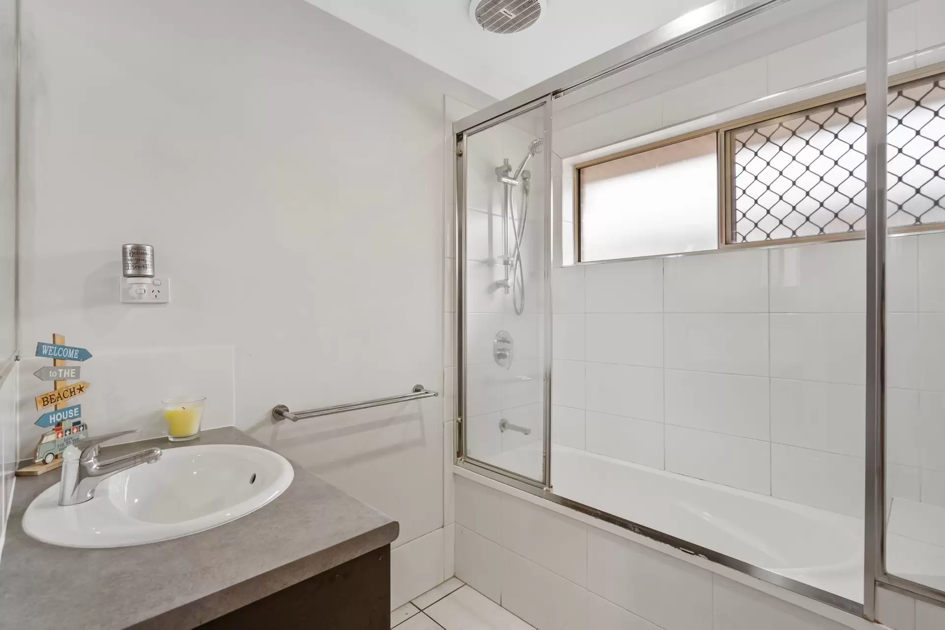 4 Pauls Road, Upper Caboolture Sold by Aurora Property - image 1
