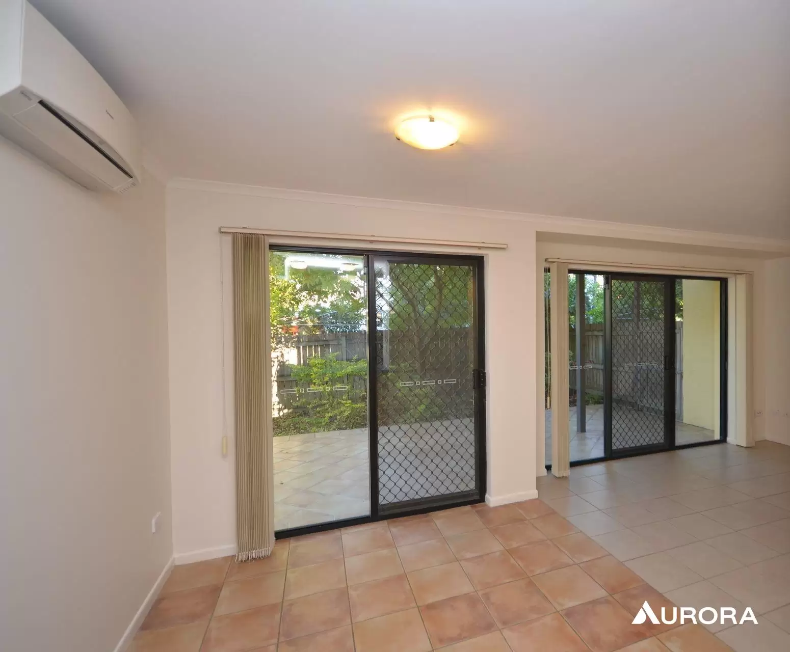 1/69 Stafford Street, East Brisbane Leased by Aurora Property - image 3