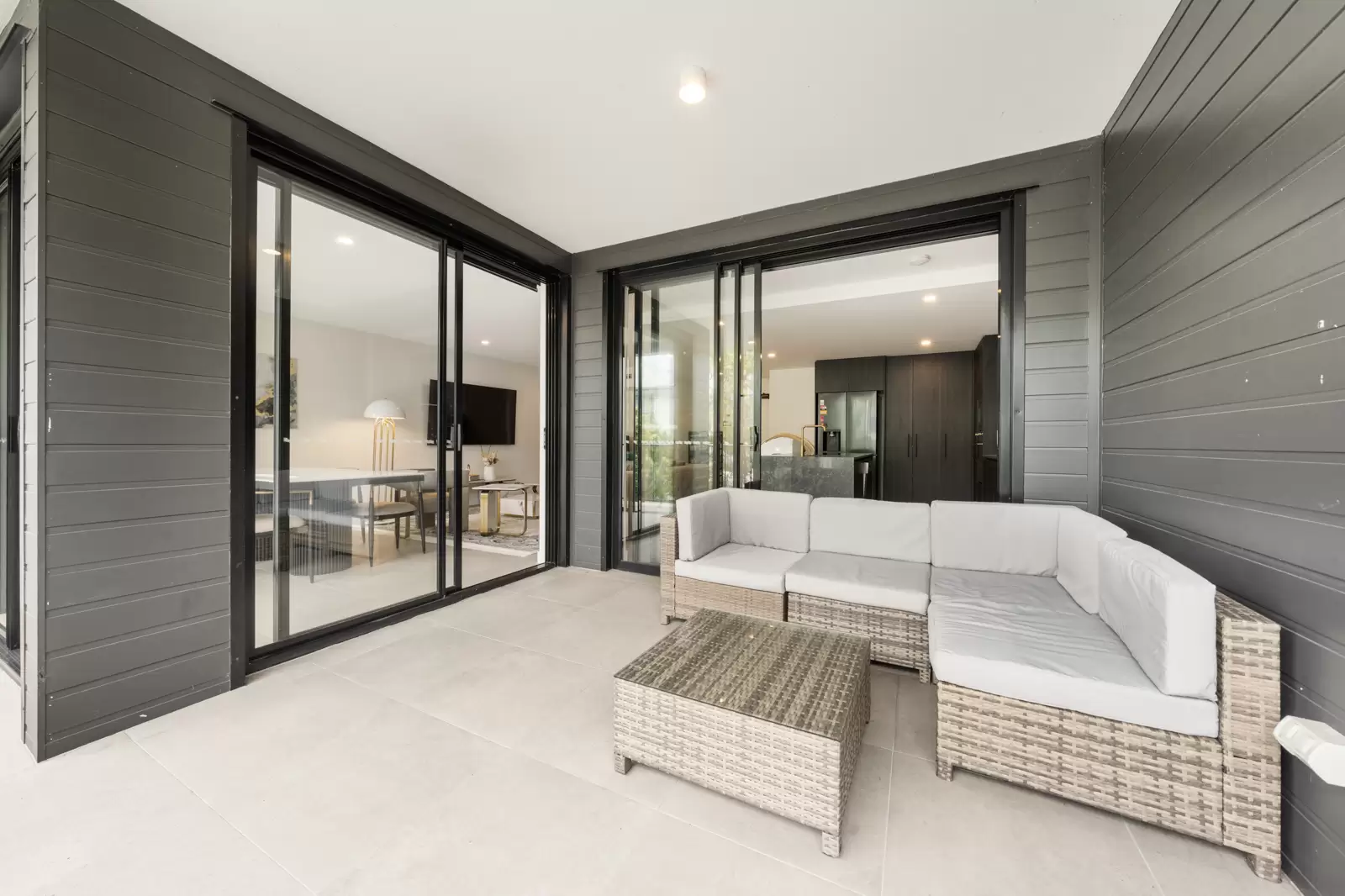 2204/43 Belgrave Street, Balmoral Sold by Aurora Property - image 3