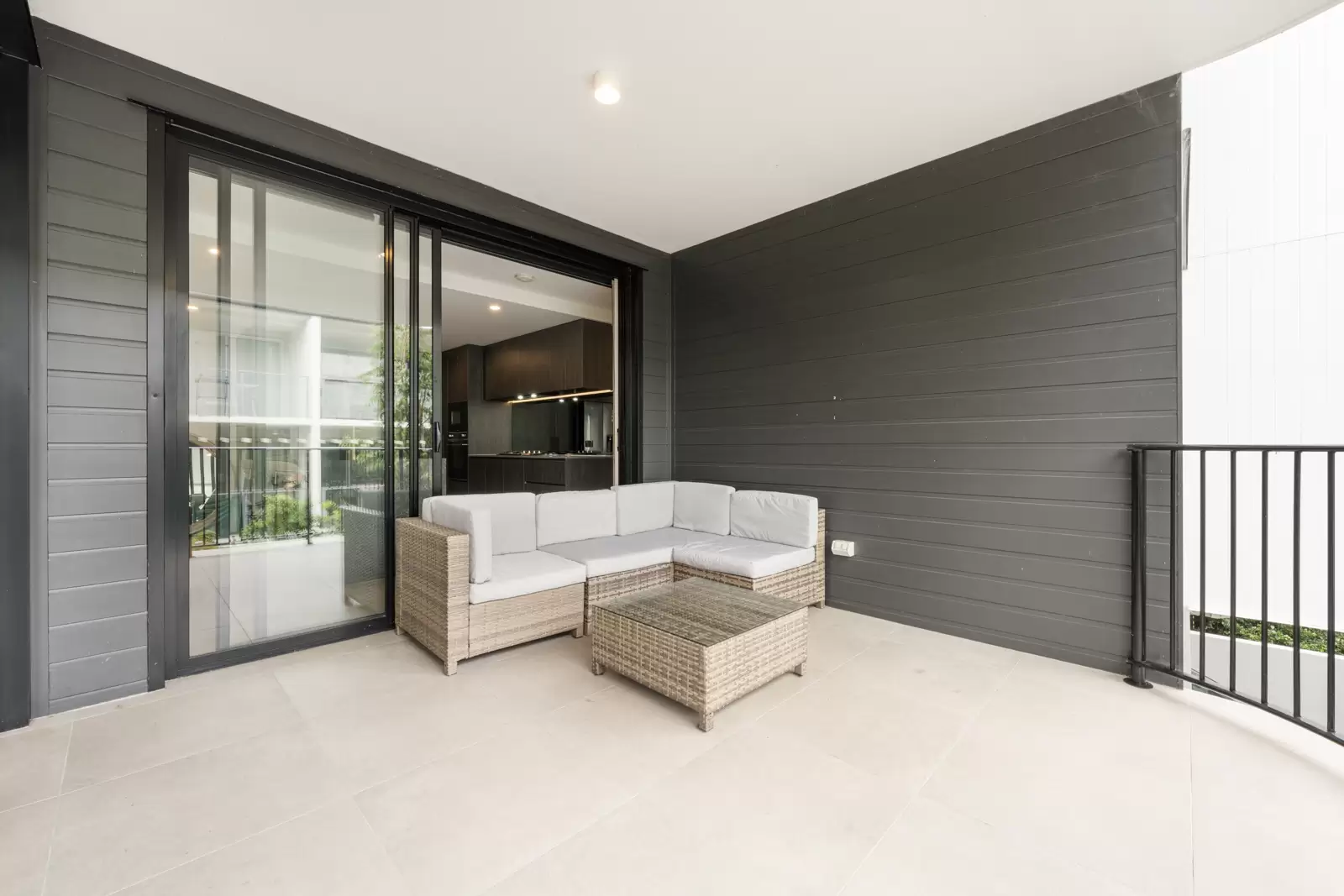2204/43 Belgrave Street, Balmoral Sold by Aurora Property - image 4