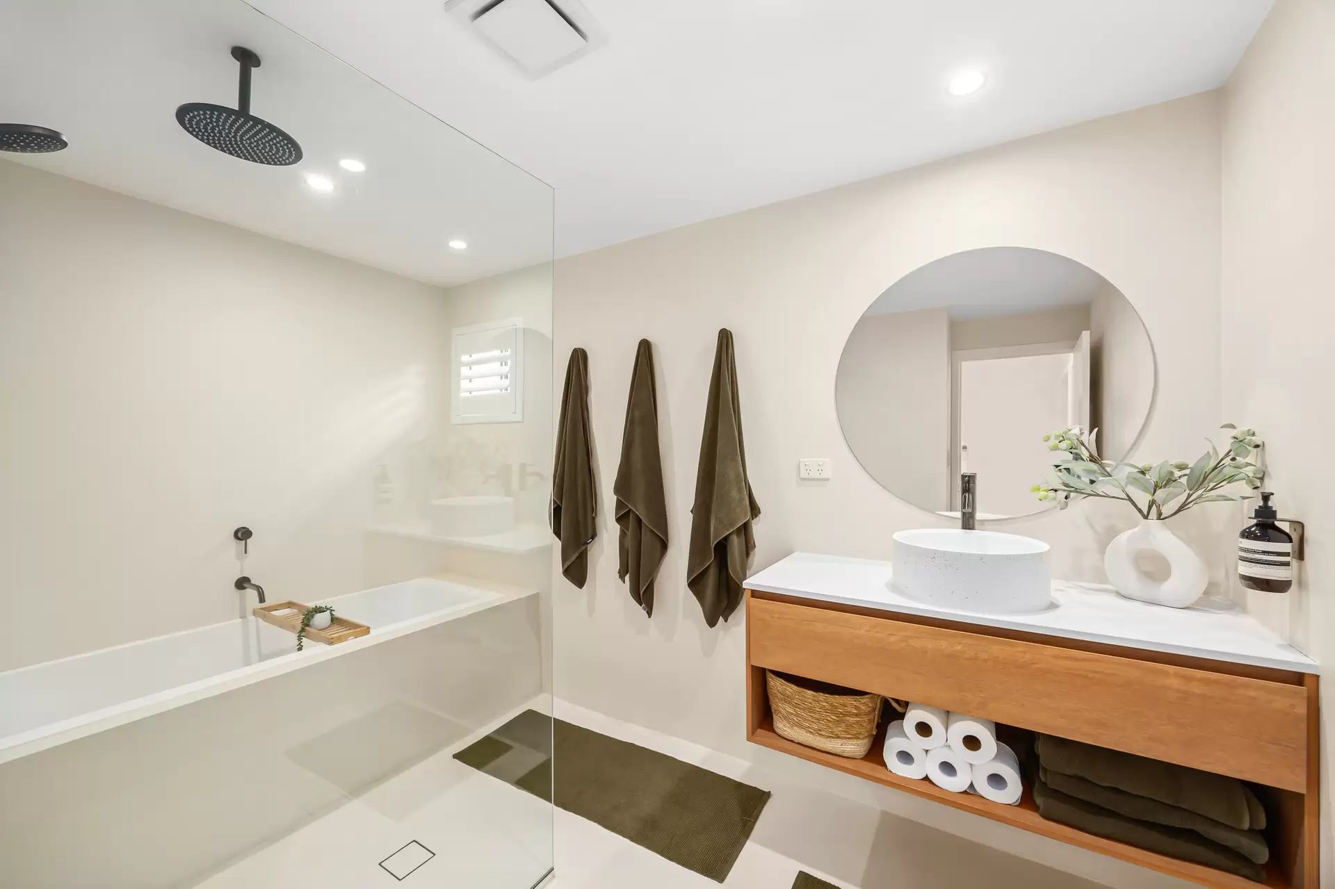 59 Oates Parade, Northgate Sold by Aurora Property - image 1