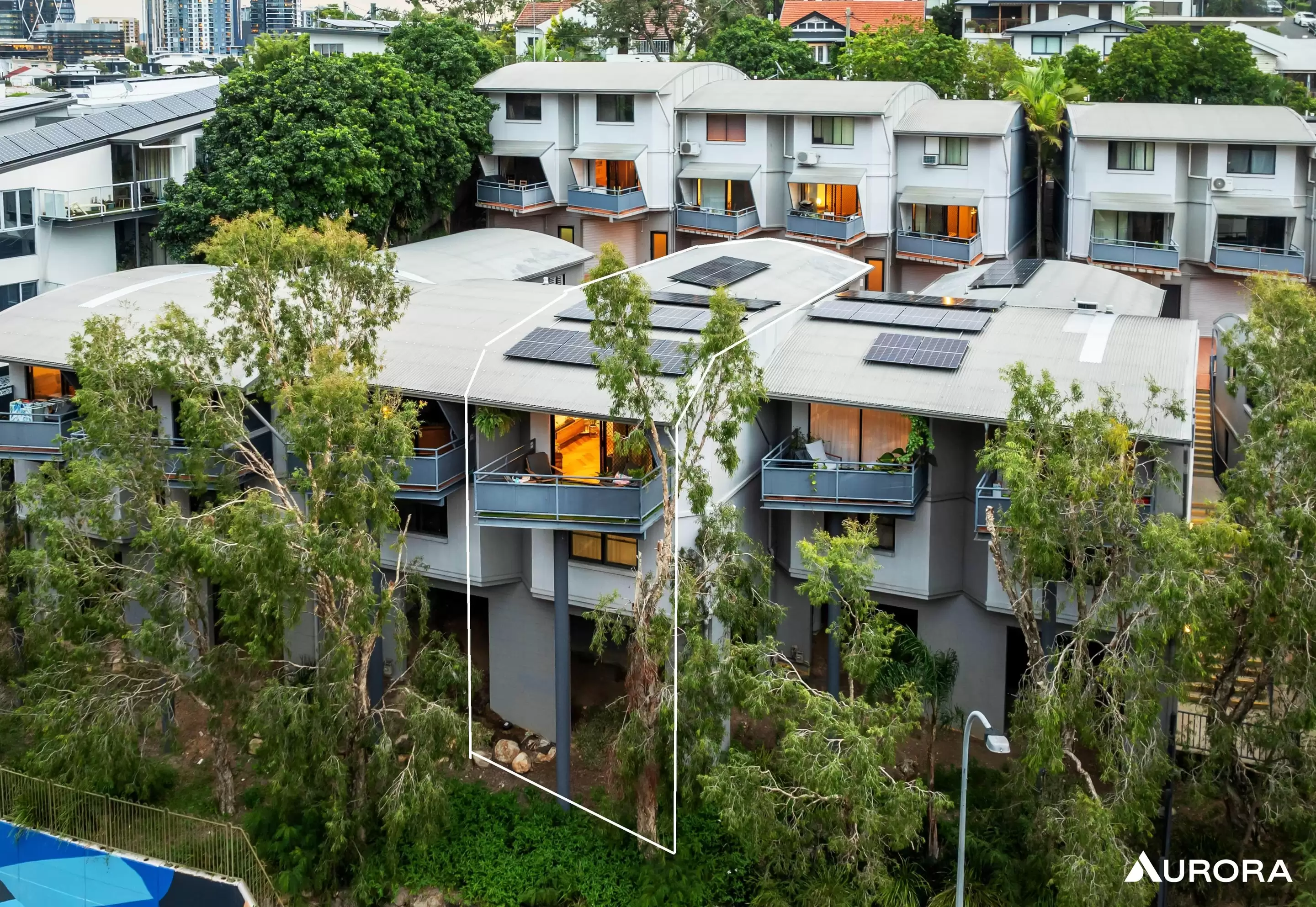 14/4 Cowlishaw Street, Bowen Hills Sold by Aurora Property - image 1