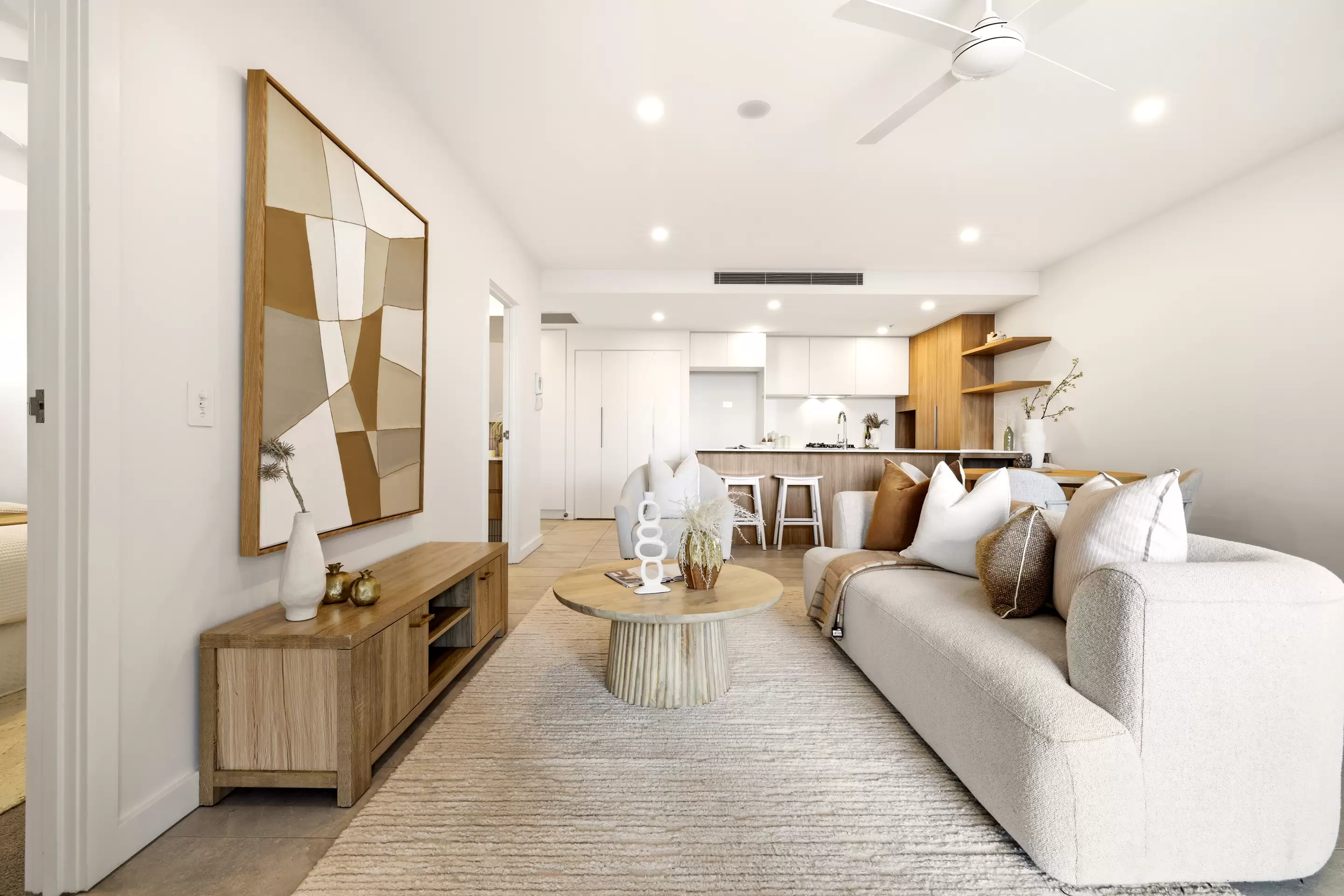 30801/15 Wharf Street, Hamilton Sold by Aurora Property - image 4