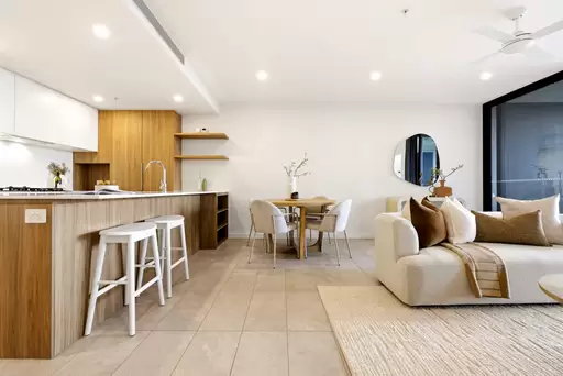 30801/15 Wharf Street, Hamilton Sold by Aurora Property