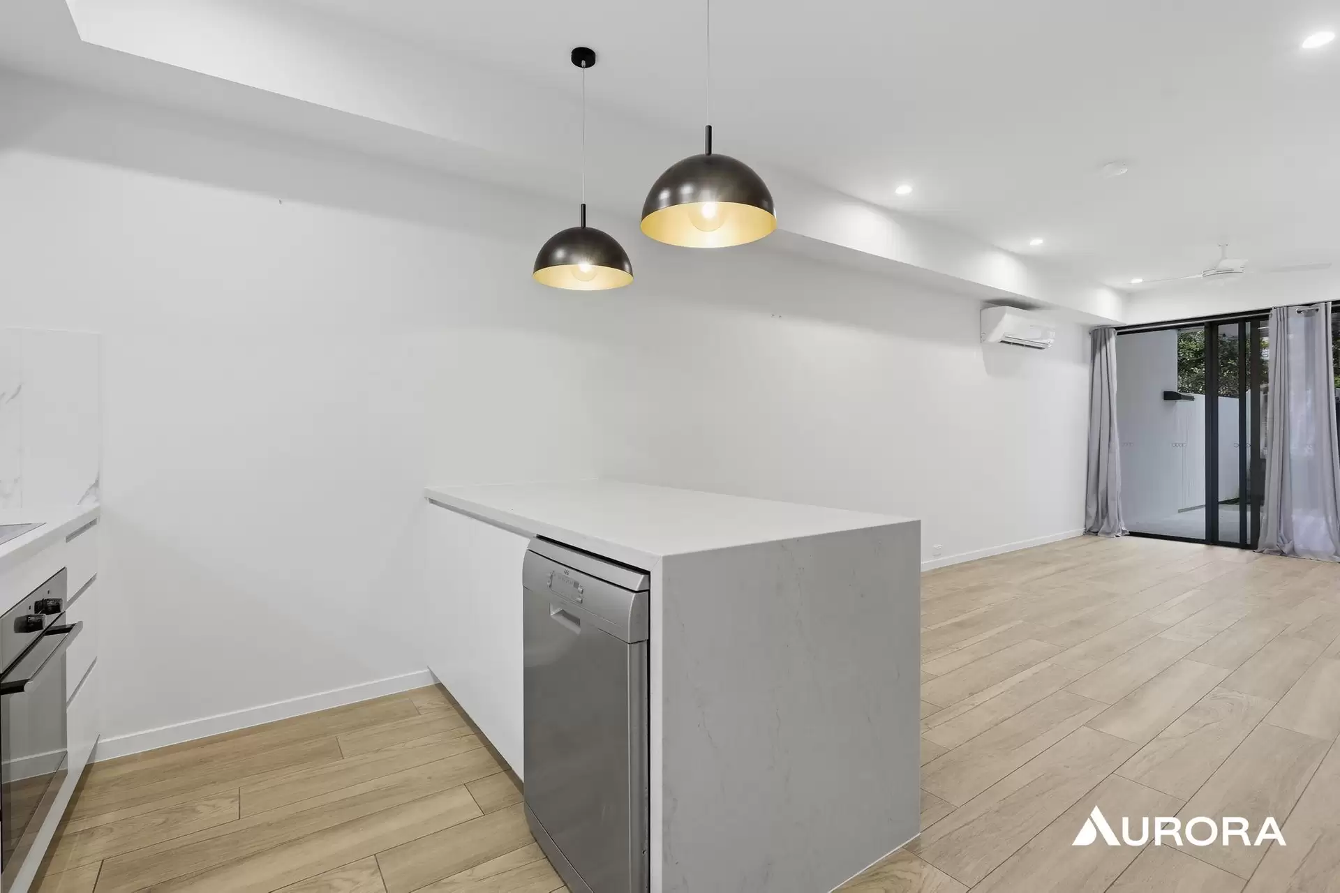 7/33 Burnaby Terrace, Gordon Park Leased by Aurora Property - image 1