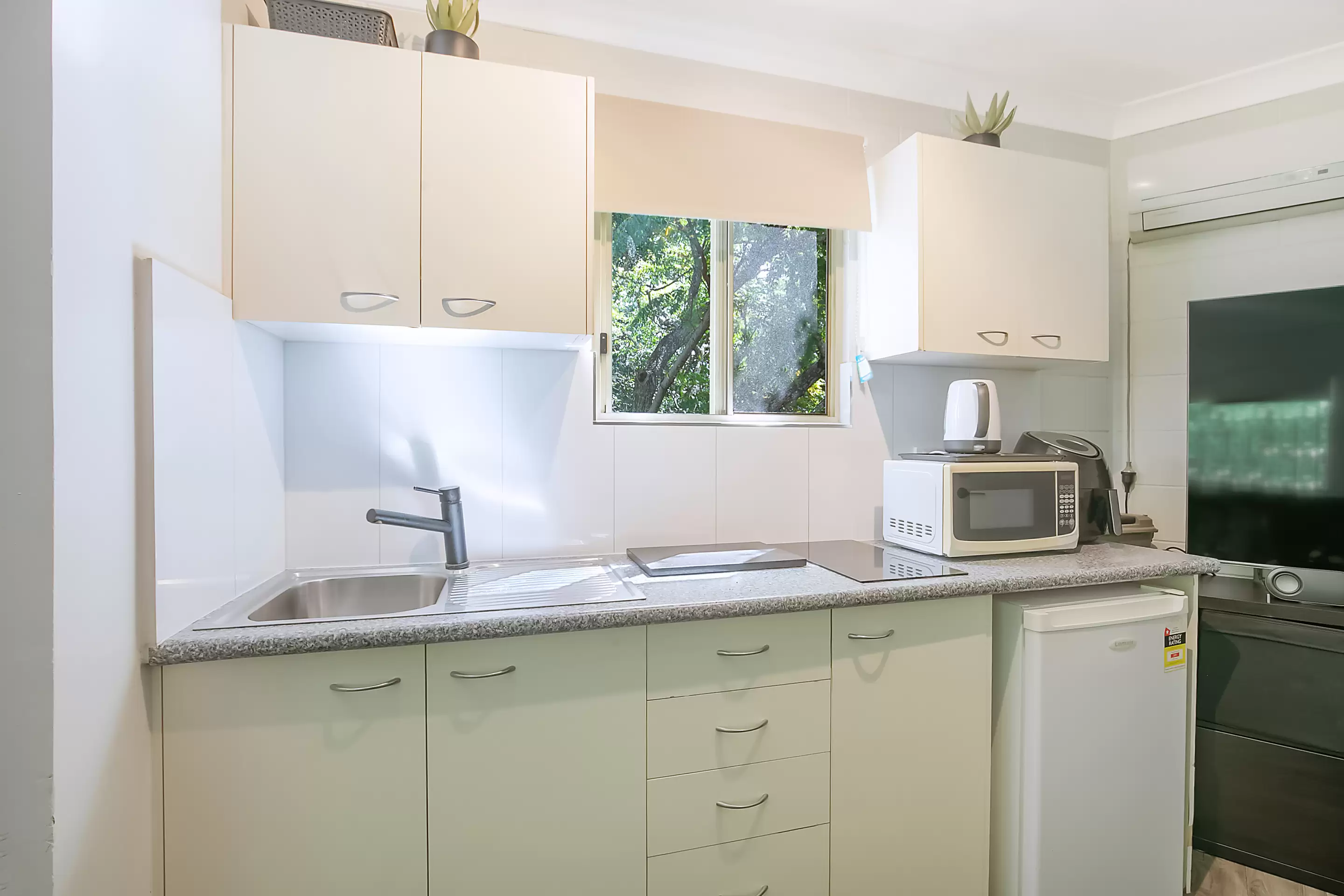 12/76 Lisburn Street, East Brisbane Sold by Aurora Property - image 3