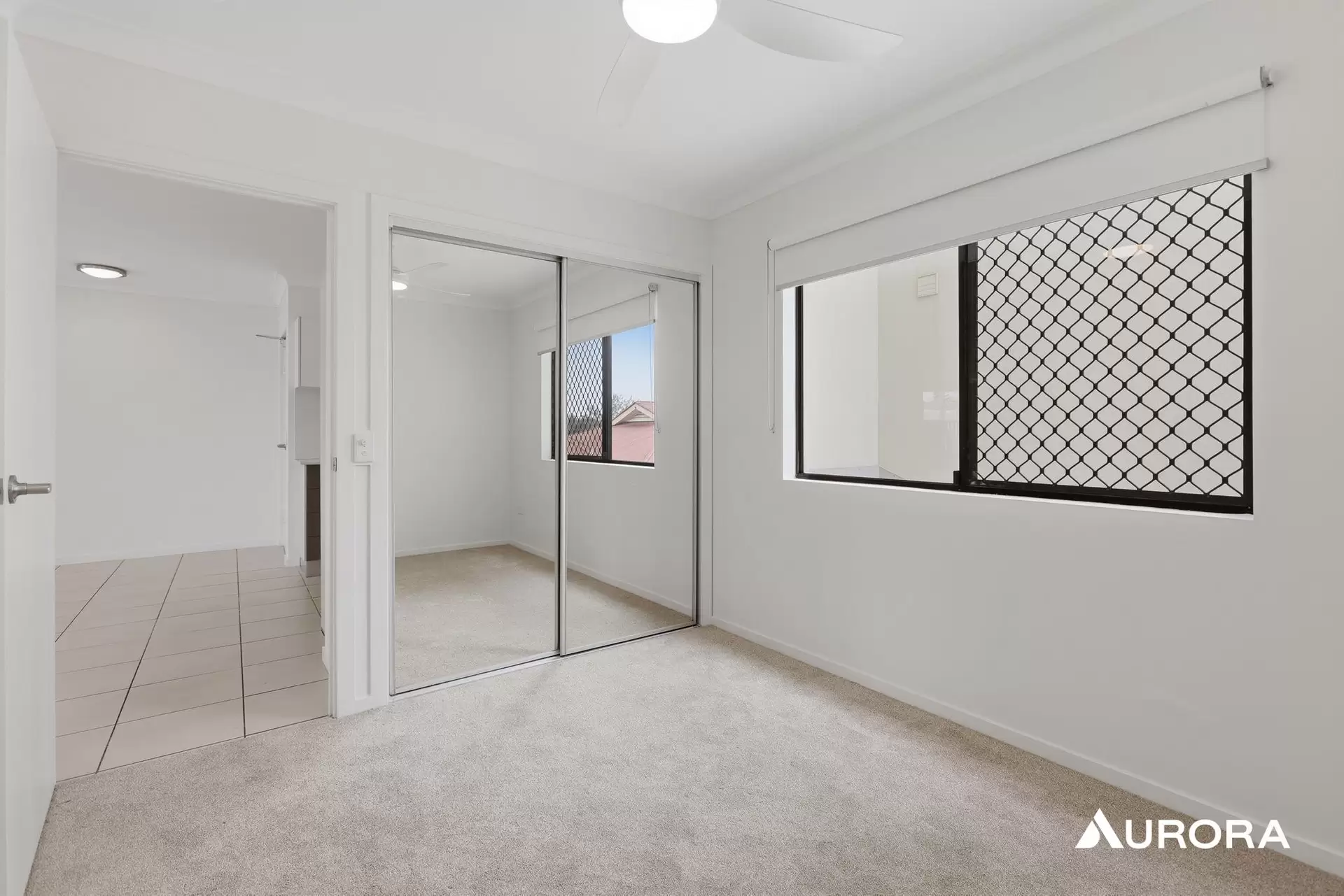 4/58 Burrai Street, Morningside Leased by Aurora Property - image 1