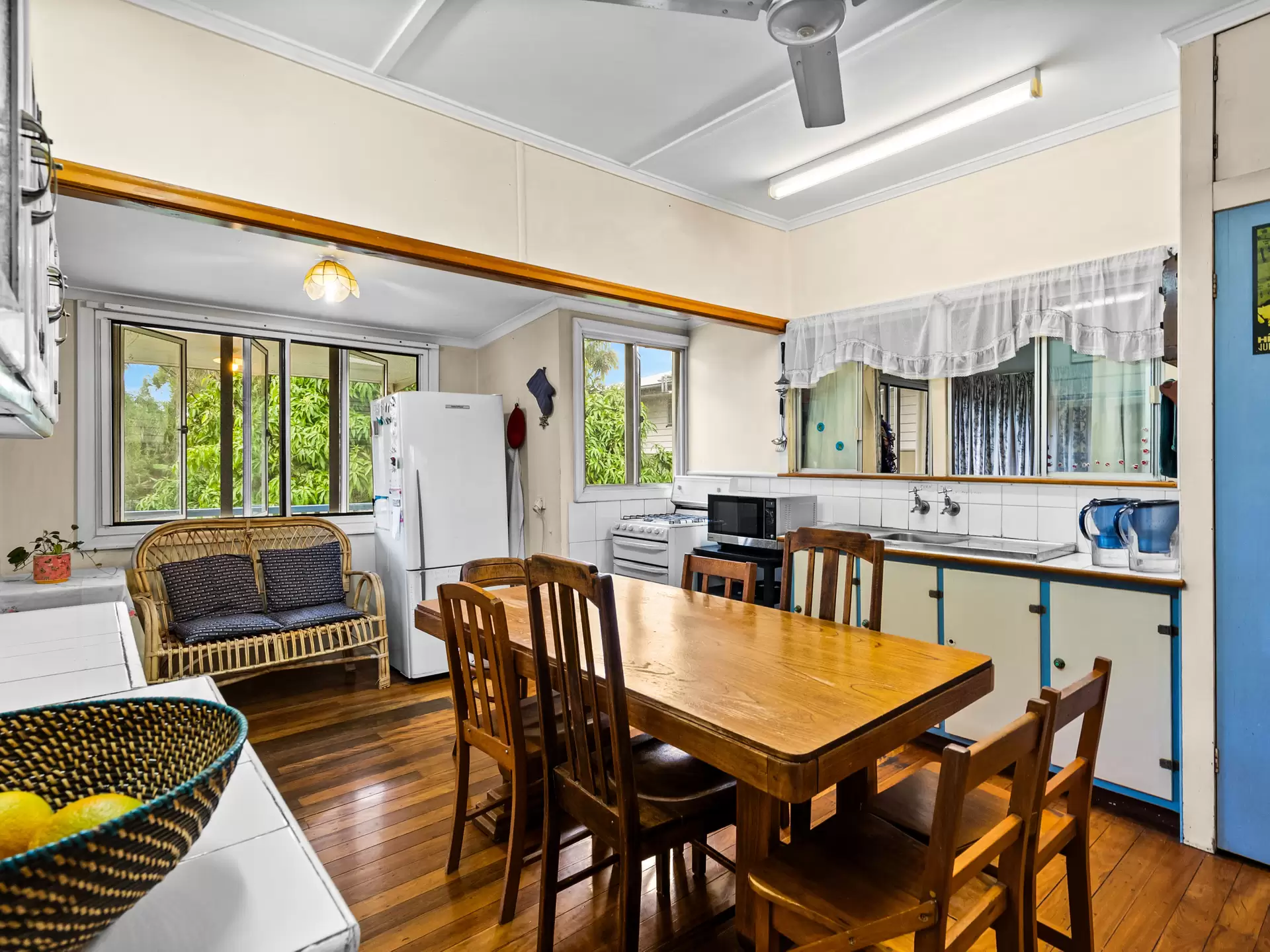 14 Chancellor Street, Sherwood Sold by Aurora Property - image 1