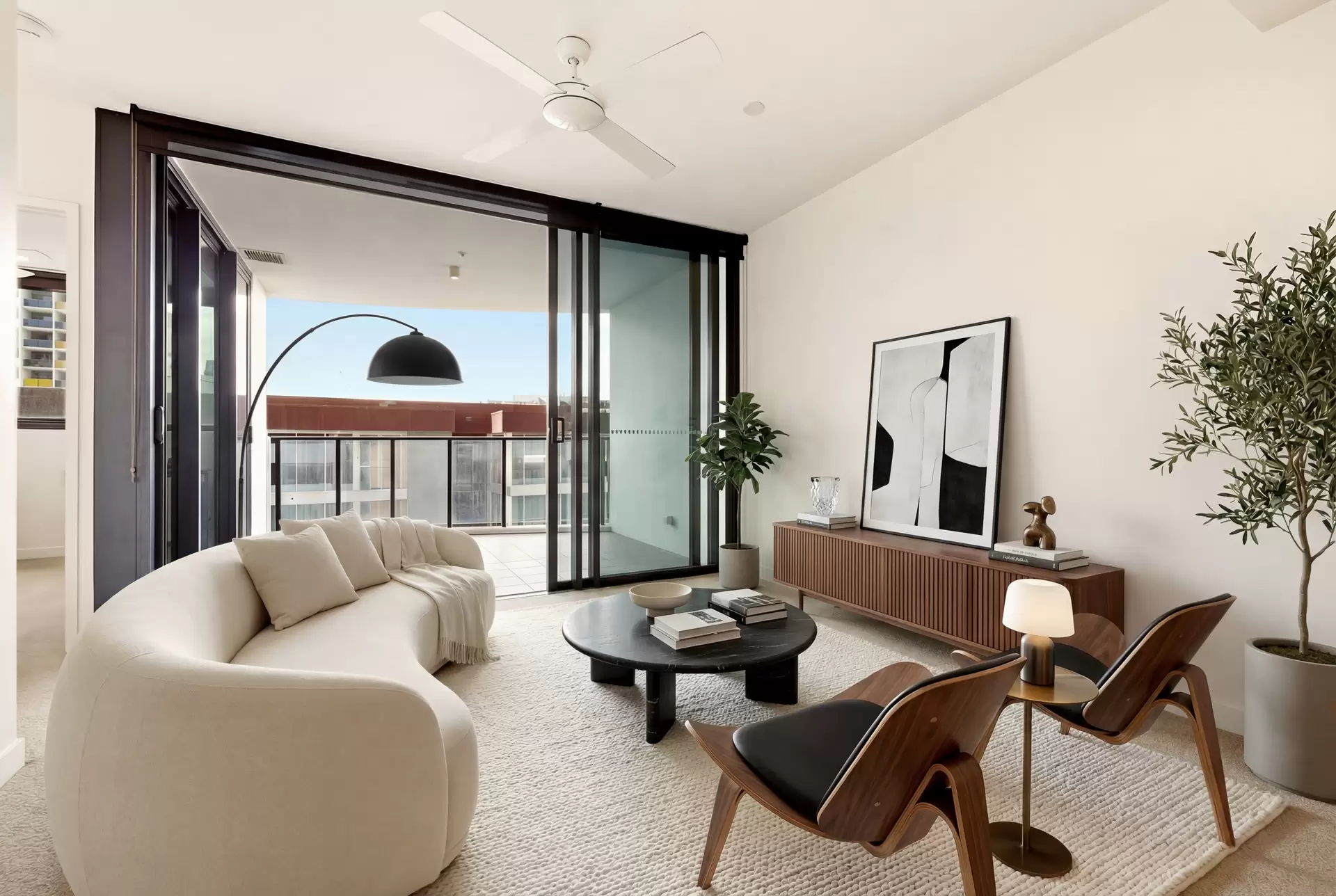 10806/7 Wharf Street, Hamilton Sold by Aurora Property - image 1
