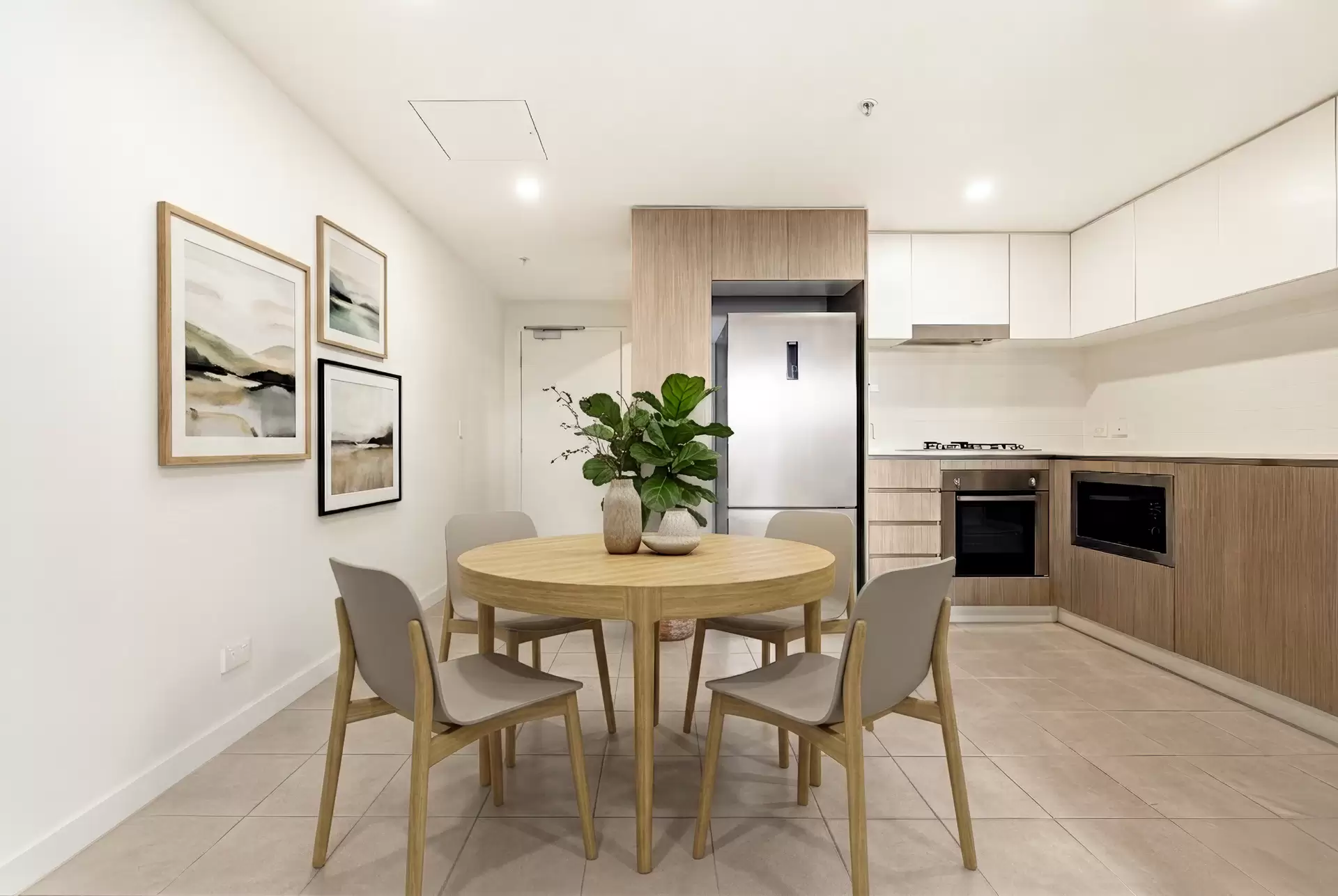 10806/7 Wharf Street, Hamilton Sold by Aurora Property - image 1