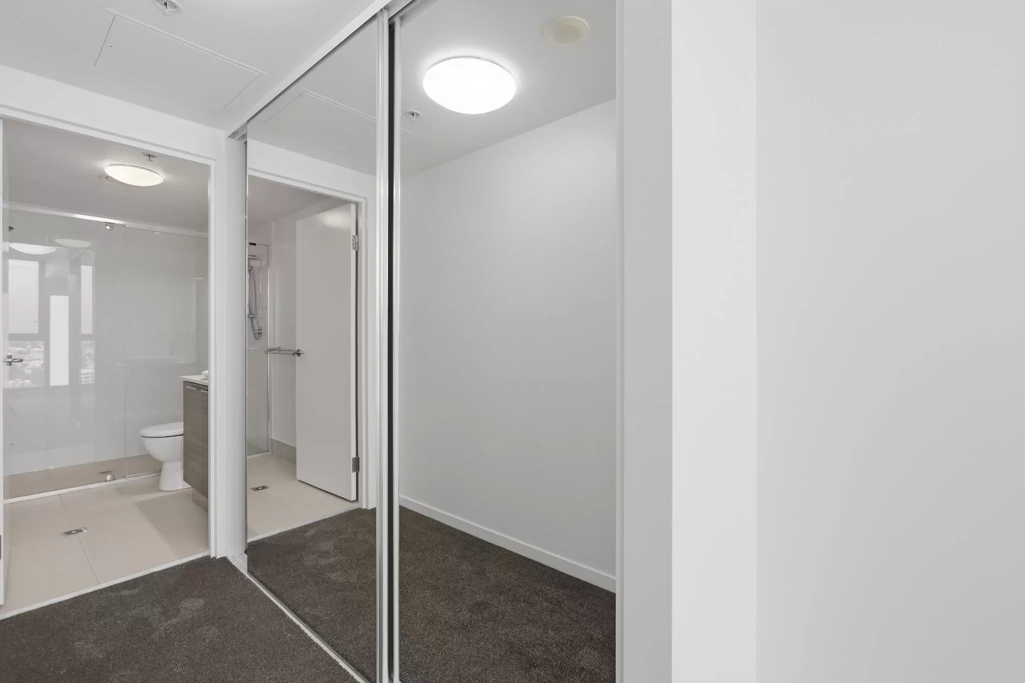 11611/8 Harbour Road, Hamilton Leased by Aurora Property - image 8
