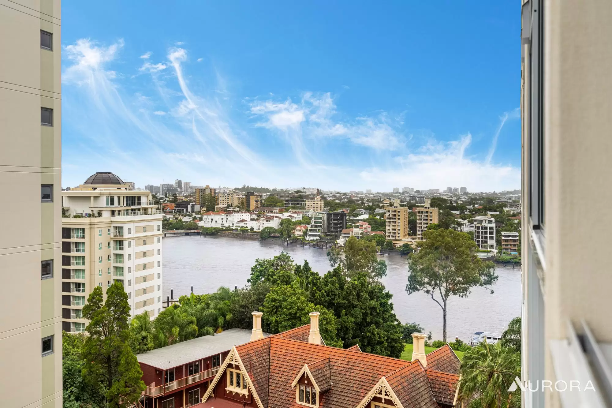 905/18 Thorn Street, Kangaroo Point Sold by Aurora Property - image 1