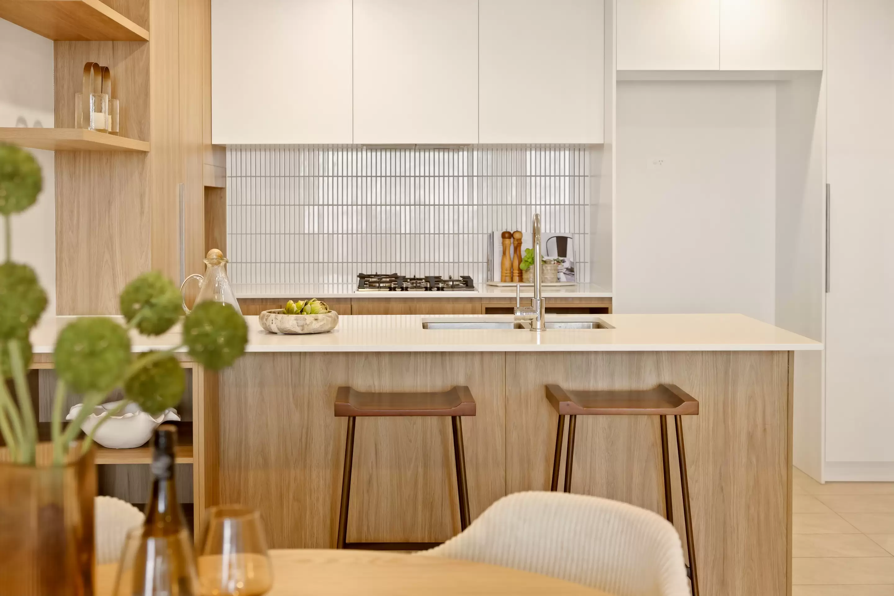 31210/15 Wharf Street, Hamilton Sold by Aurora Property - image 4