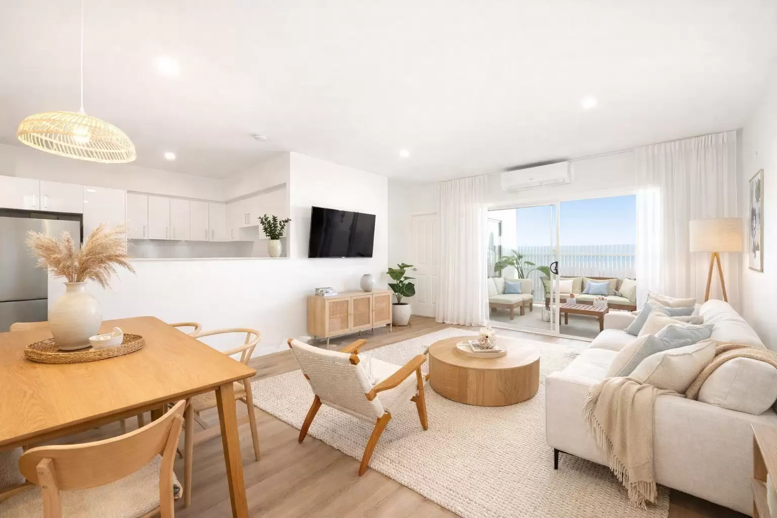 2/66 Kirkland Avenue, Coorparoo Sold by Aurora Property - image 2