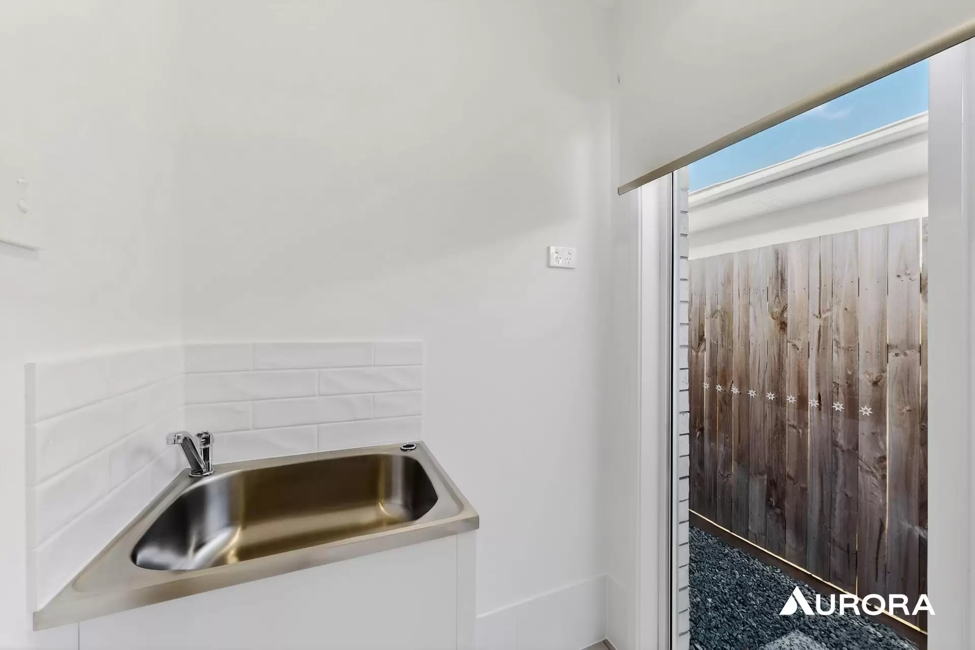 12a Penda Circuit, Victoria Point Leased by Aurora Property - image 1