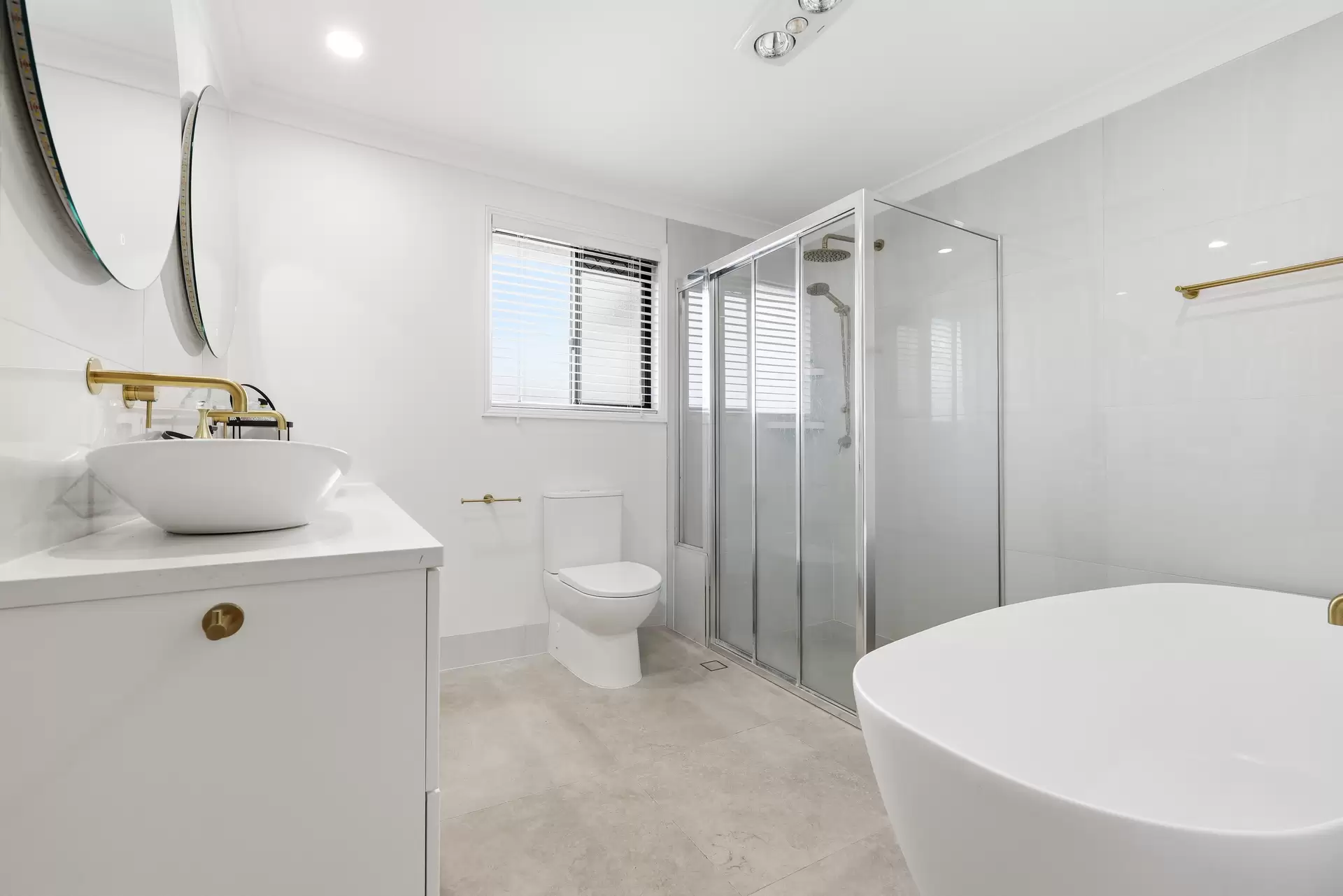 63 Kenilworth Place, Carindale Sold by Aurora Property - image 1