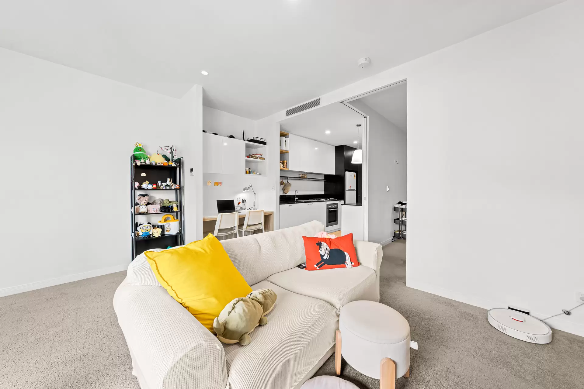 2405/3 Gibbon Street, Woolloongabba Sold by Aurora Property - image 1