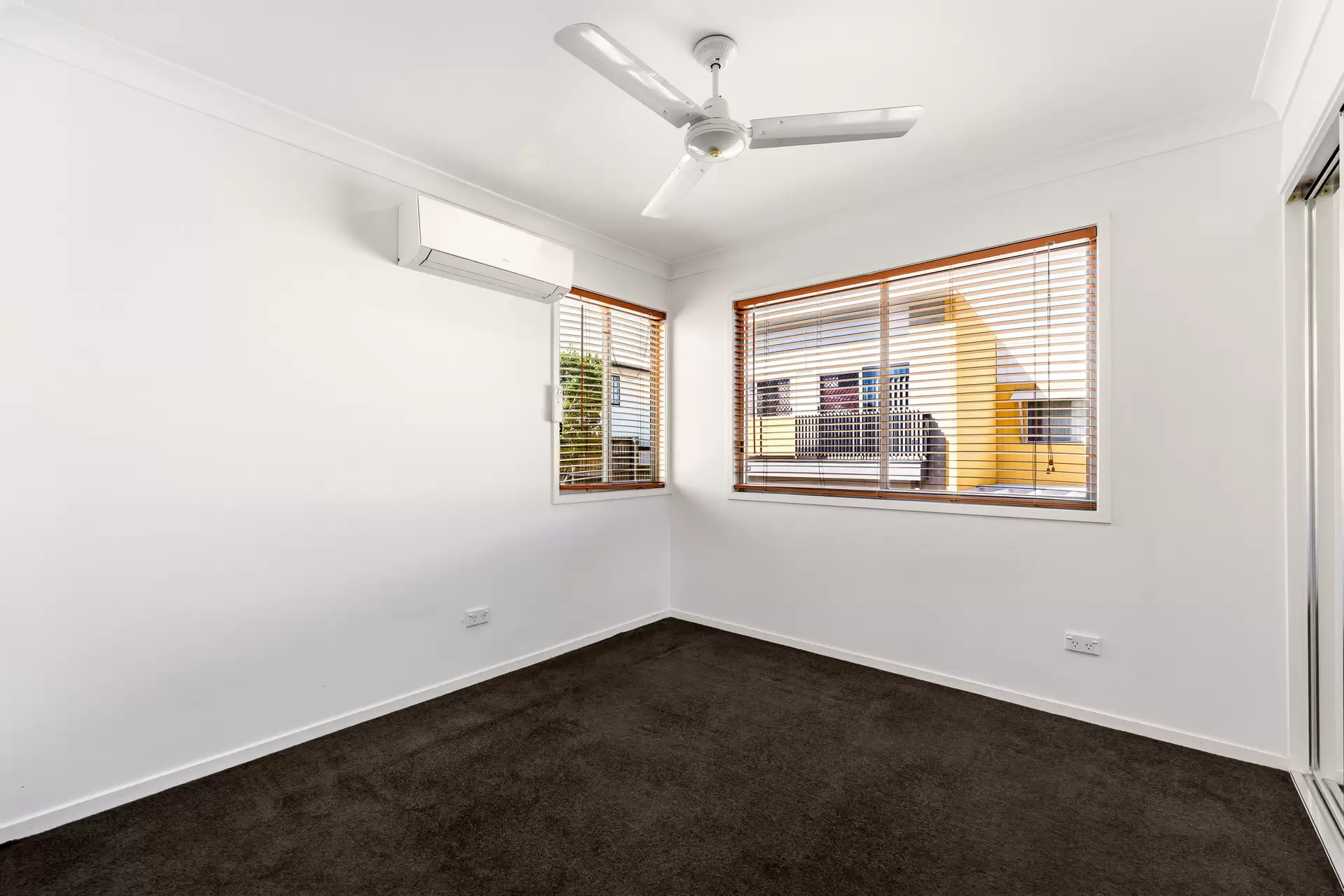 23/30 Taylor Place, Mackenzie Sold by Aurora Property - image 1