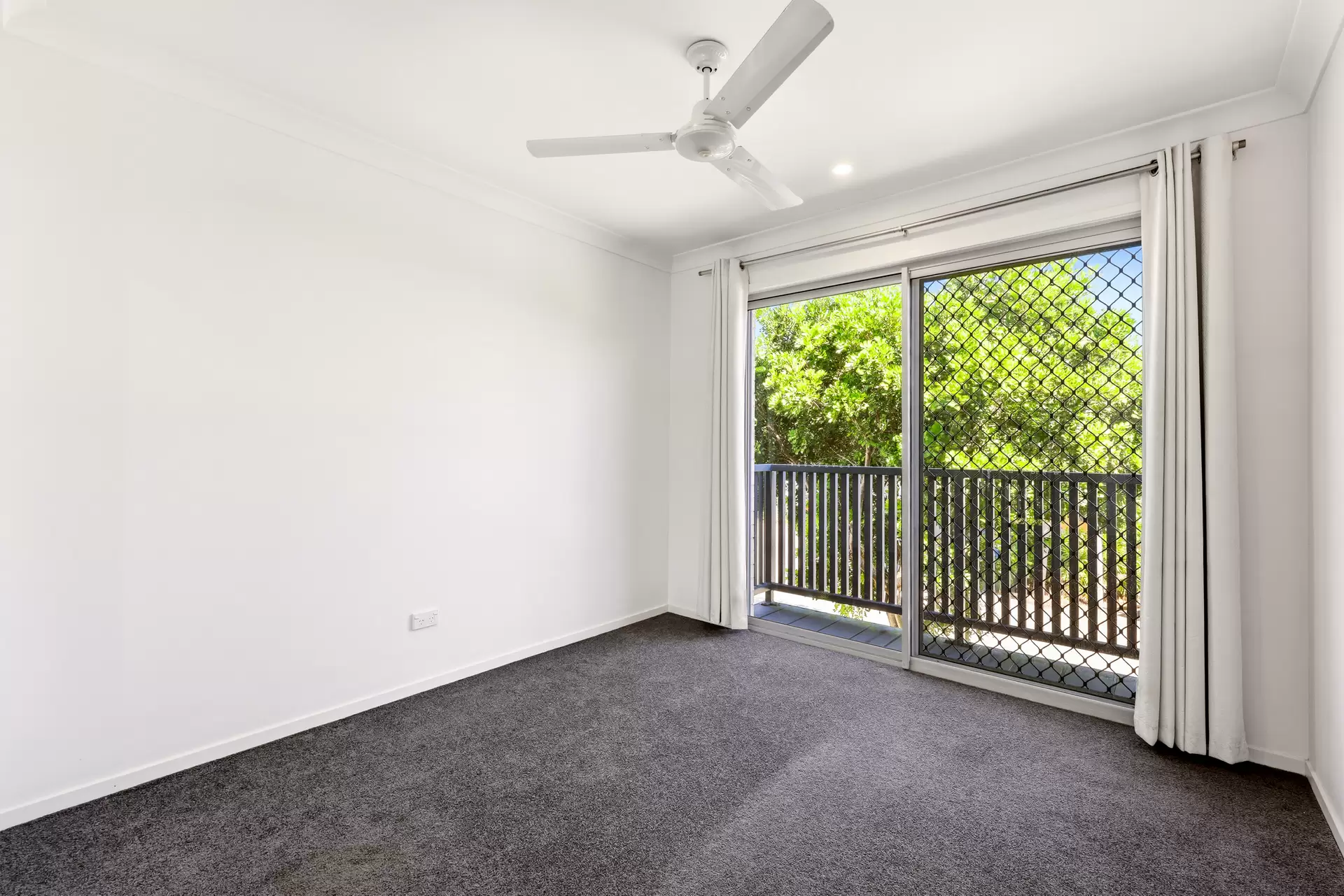 23/30 Taylor Place, Mackenzie Sold by Aurora Property - image 1