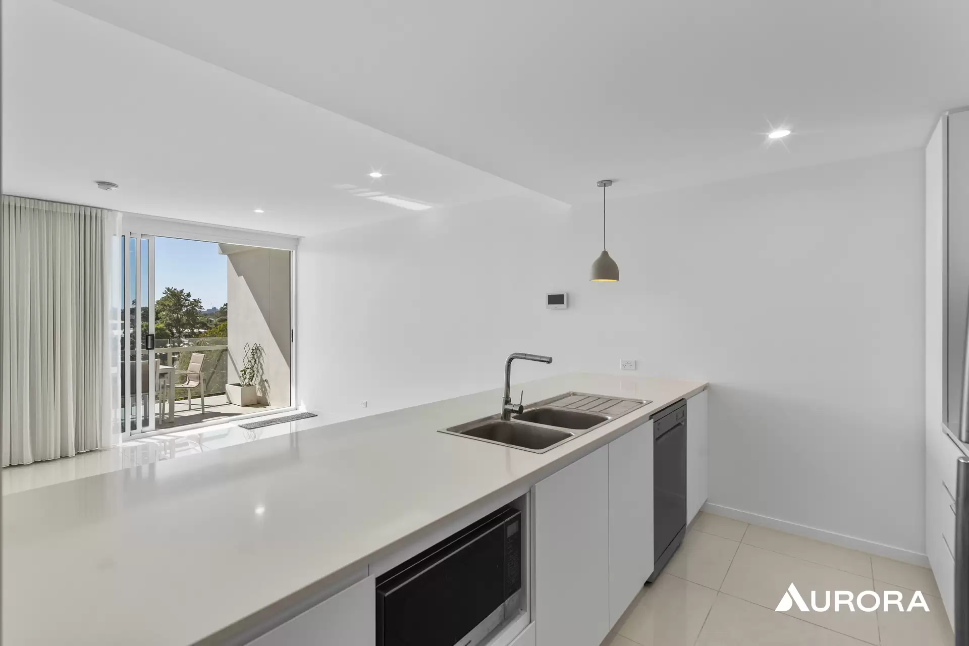 314/100 Holdsworth St, Coorparoo Leased by Aurora Property - image 1