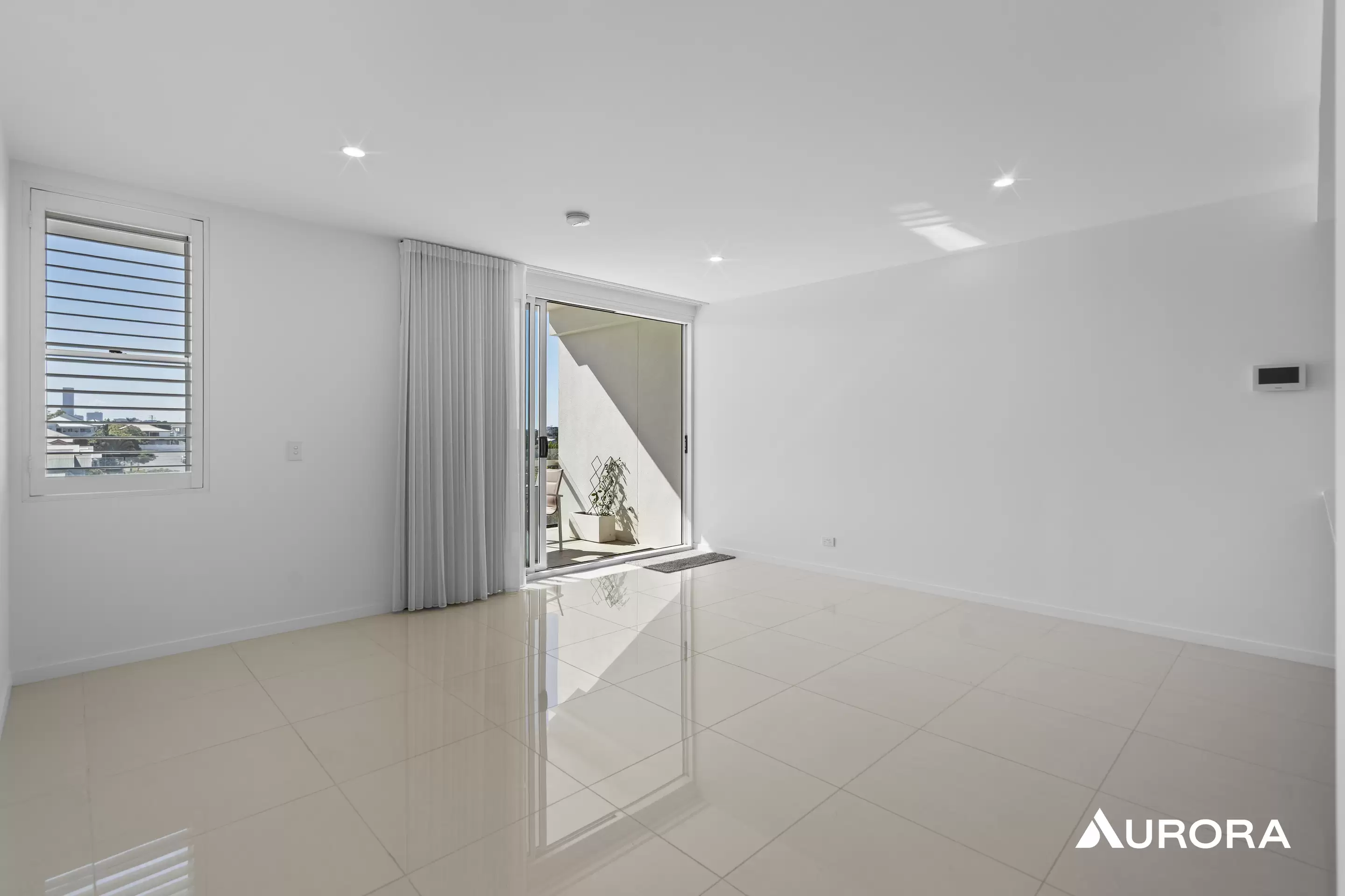 314/100 Holdsworth St, Coorparoo Leased by Aurora Property - image 2