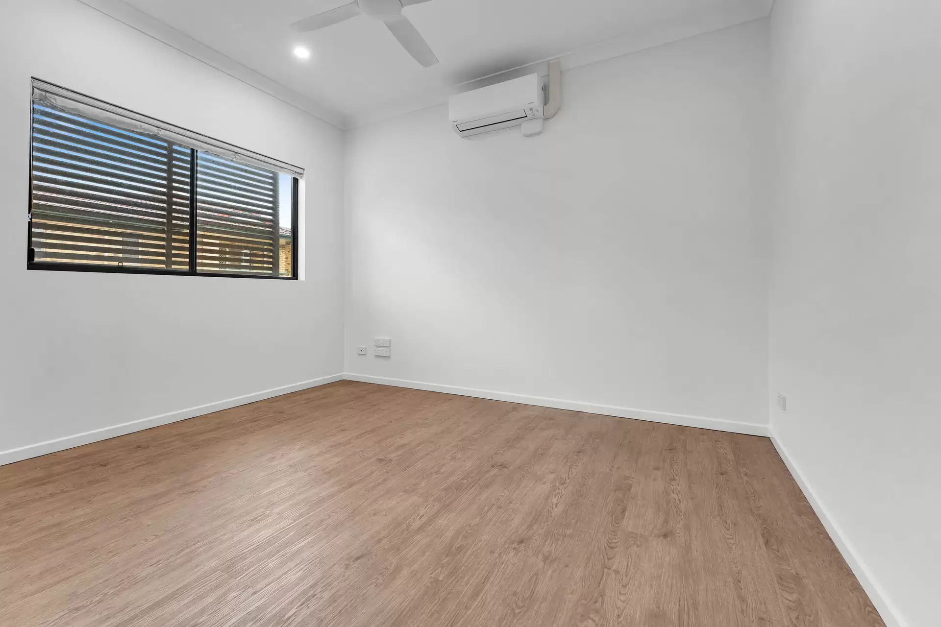6/296 Cornwall Street, Stones Corner Leased by Aurora Property - image 1