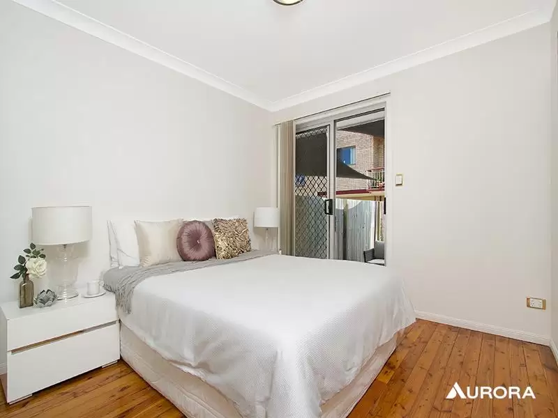 2/33 Derby Street, Coorparoo Leased by Aurora Property - image 3
