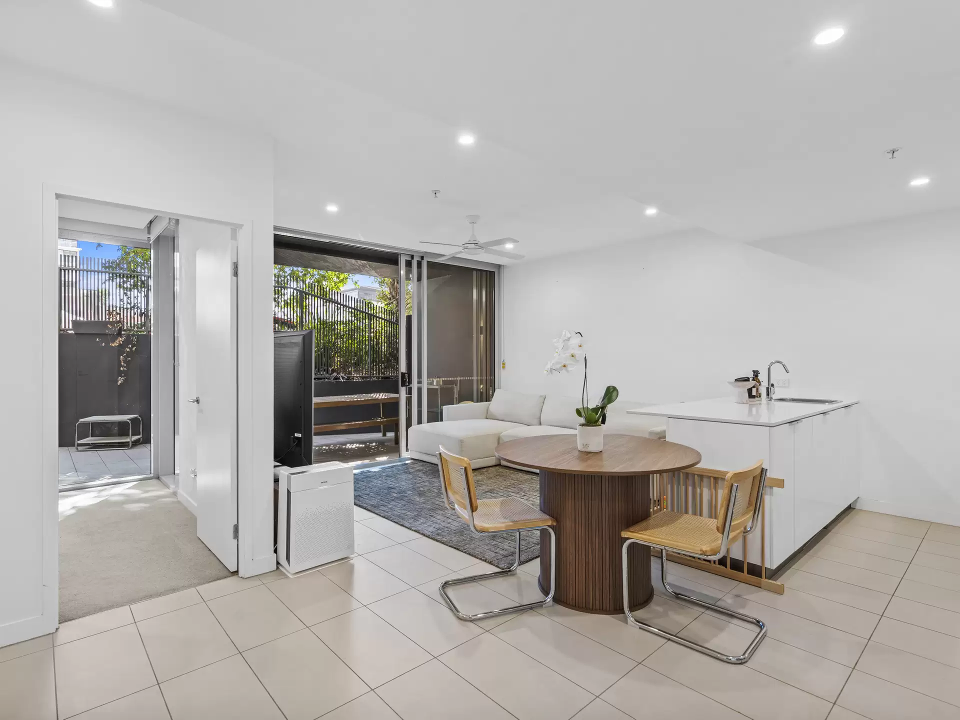 20109/37 Kyabra St, Newstead For Sale by Aurora Property - image 1