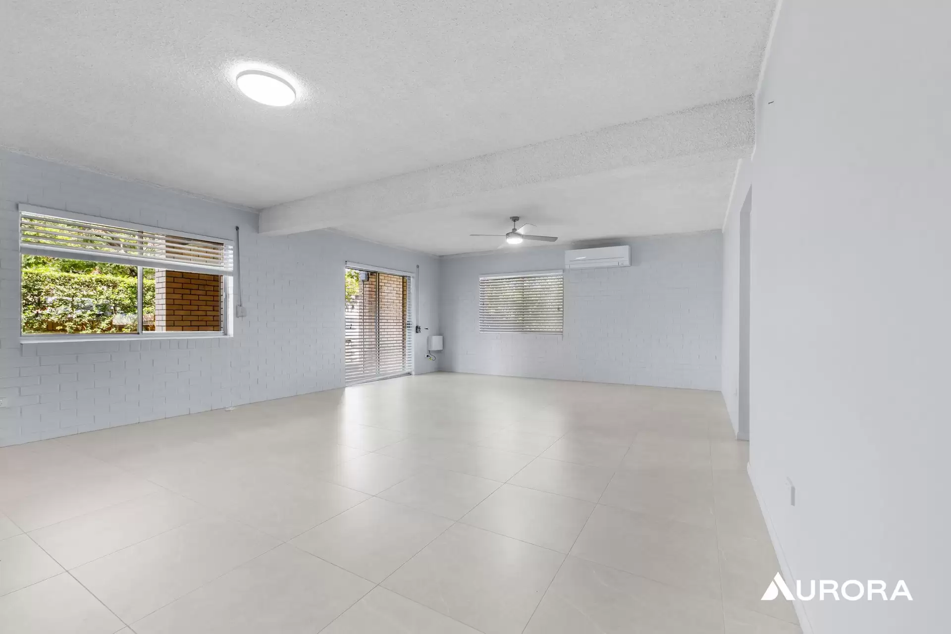1/41 Browning Street, South Brisbane Leased by Aurora Property - image 1