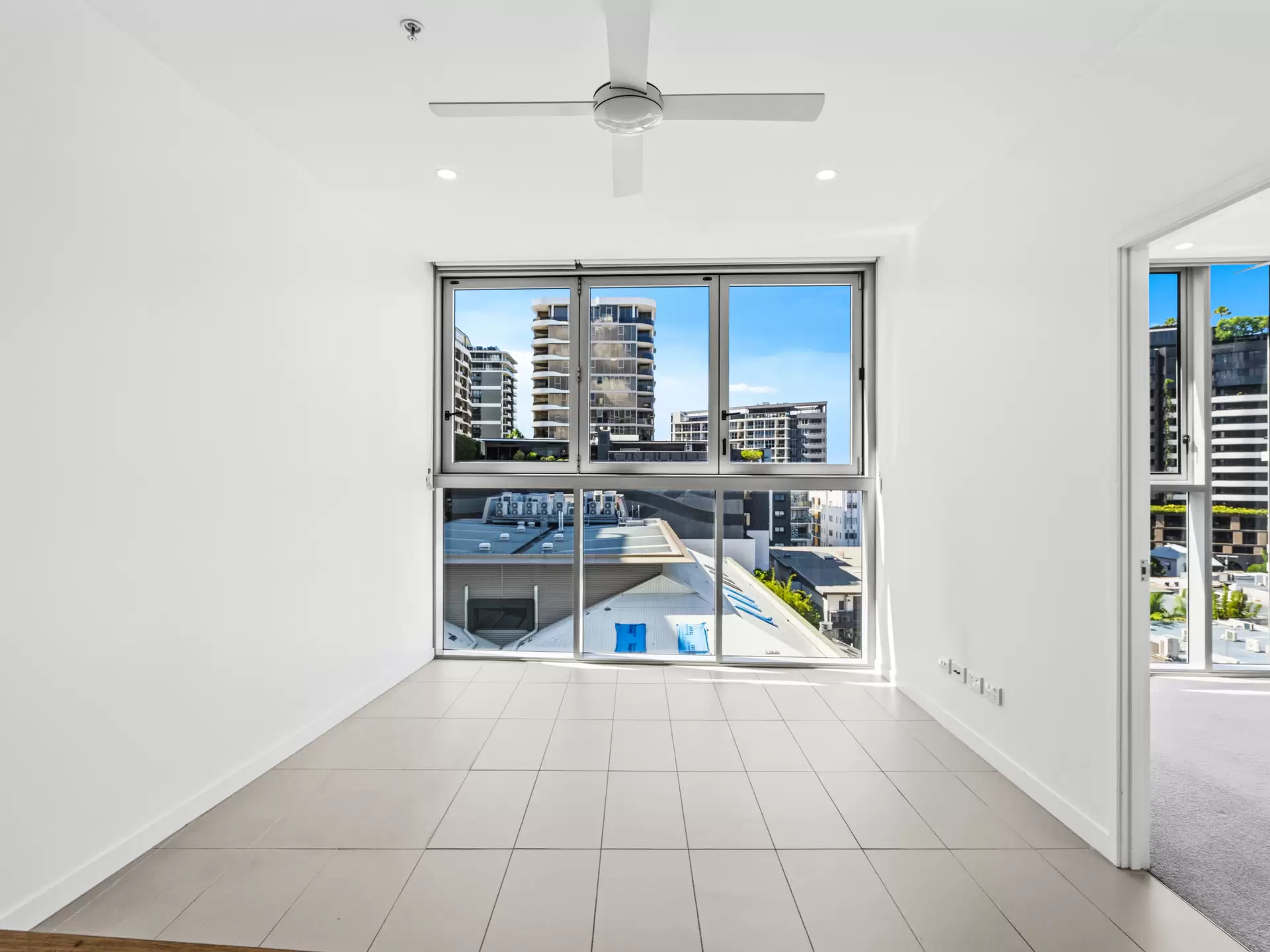 10703/88 Doggett Street, Newstead Sold by Aurora Property - image 1