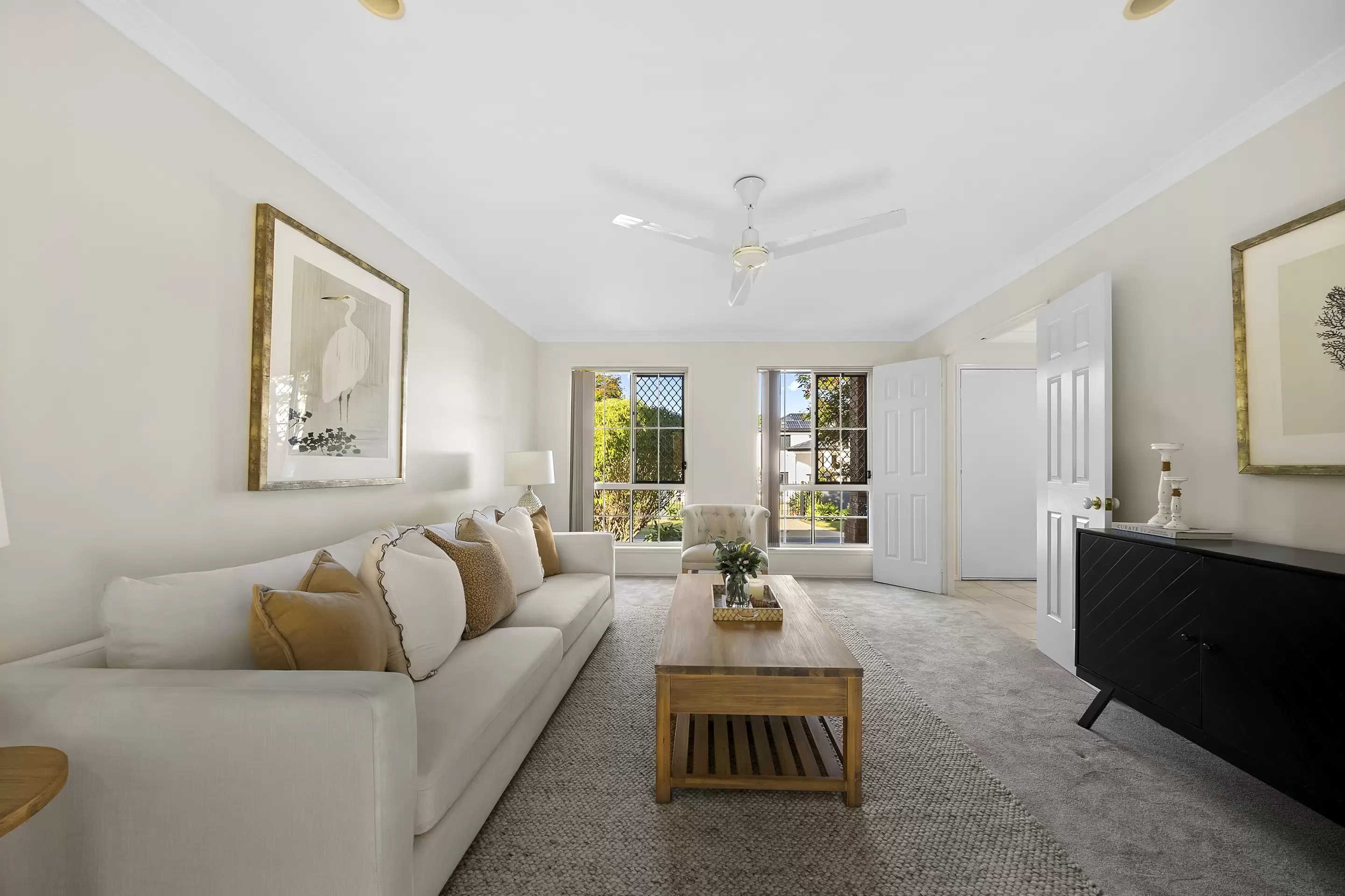 1 Nelson Place, Newmarket Sold by Aurora Property - image 3