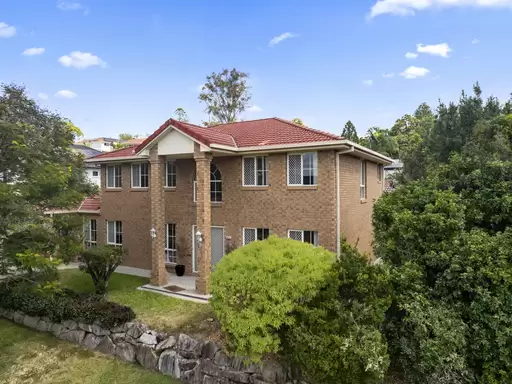 1 Nelson Place, Newmarket Sold by Aurora Property