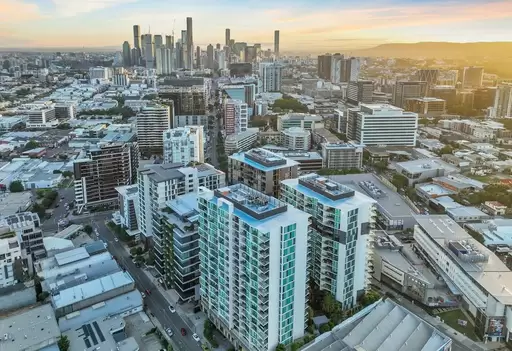 31001/24 Stratton Street, Newstead Sold by Aurora Property