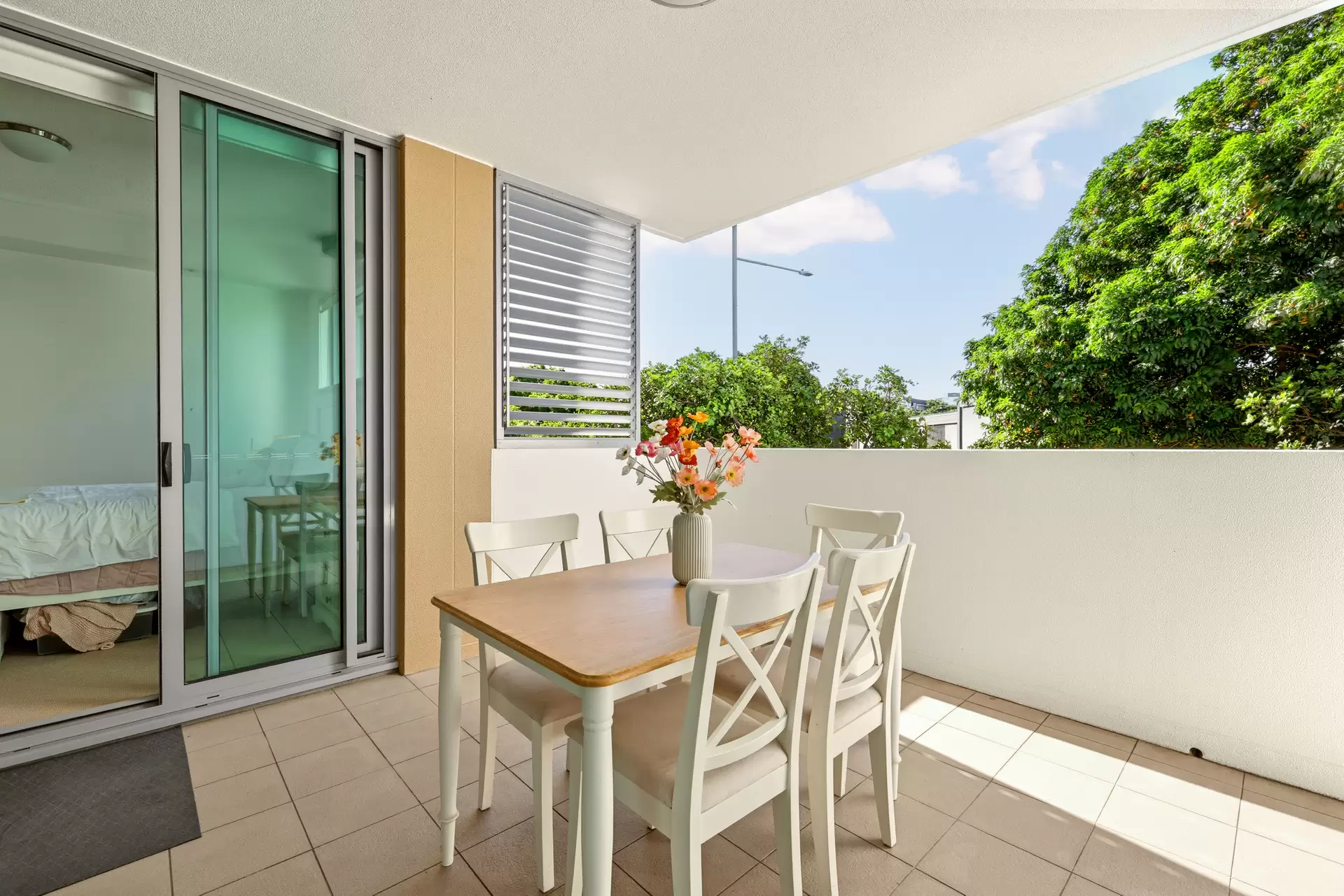 3212/126 Parkside Circuit, Hamilton Sold by Aurora Property - image 1