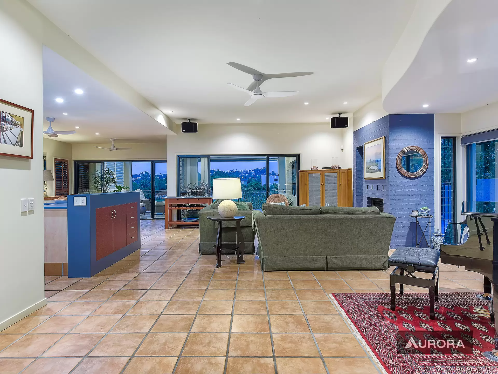 10 Nelson Place, Newmarket Sold by Aurora Property - image 1
