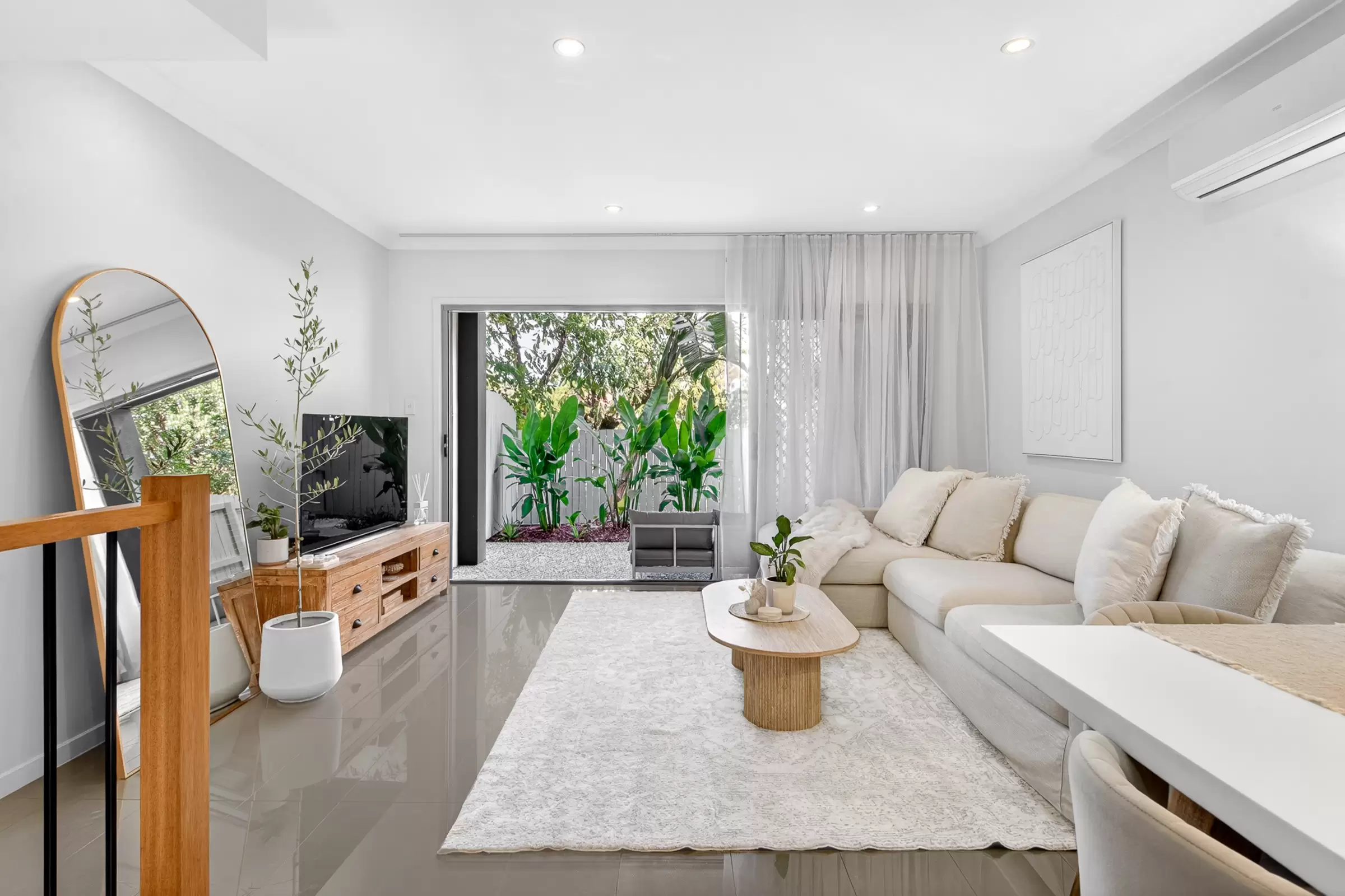 41/18 Whitley Street, Mount Gravatt East Sold by Aurora Property - image 2