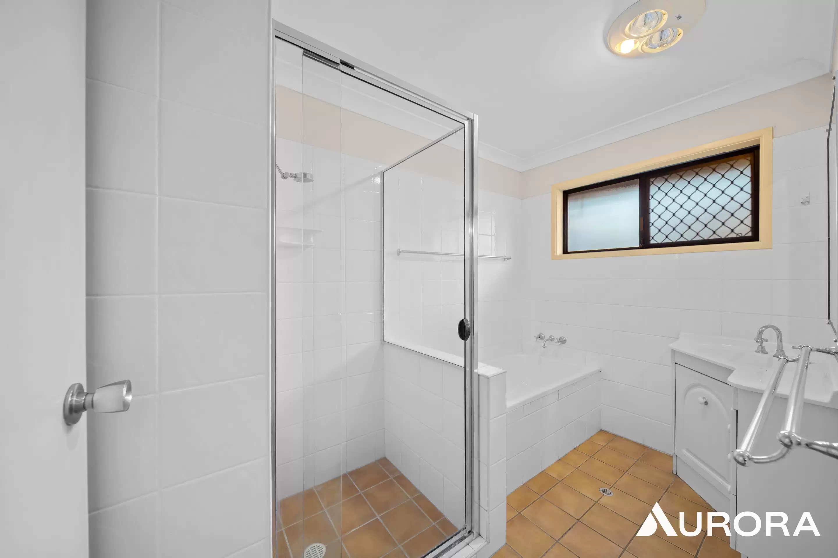 84 Ervatamia St, Runcorn Leased by Aurora Property - image 10