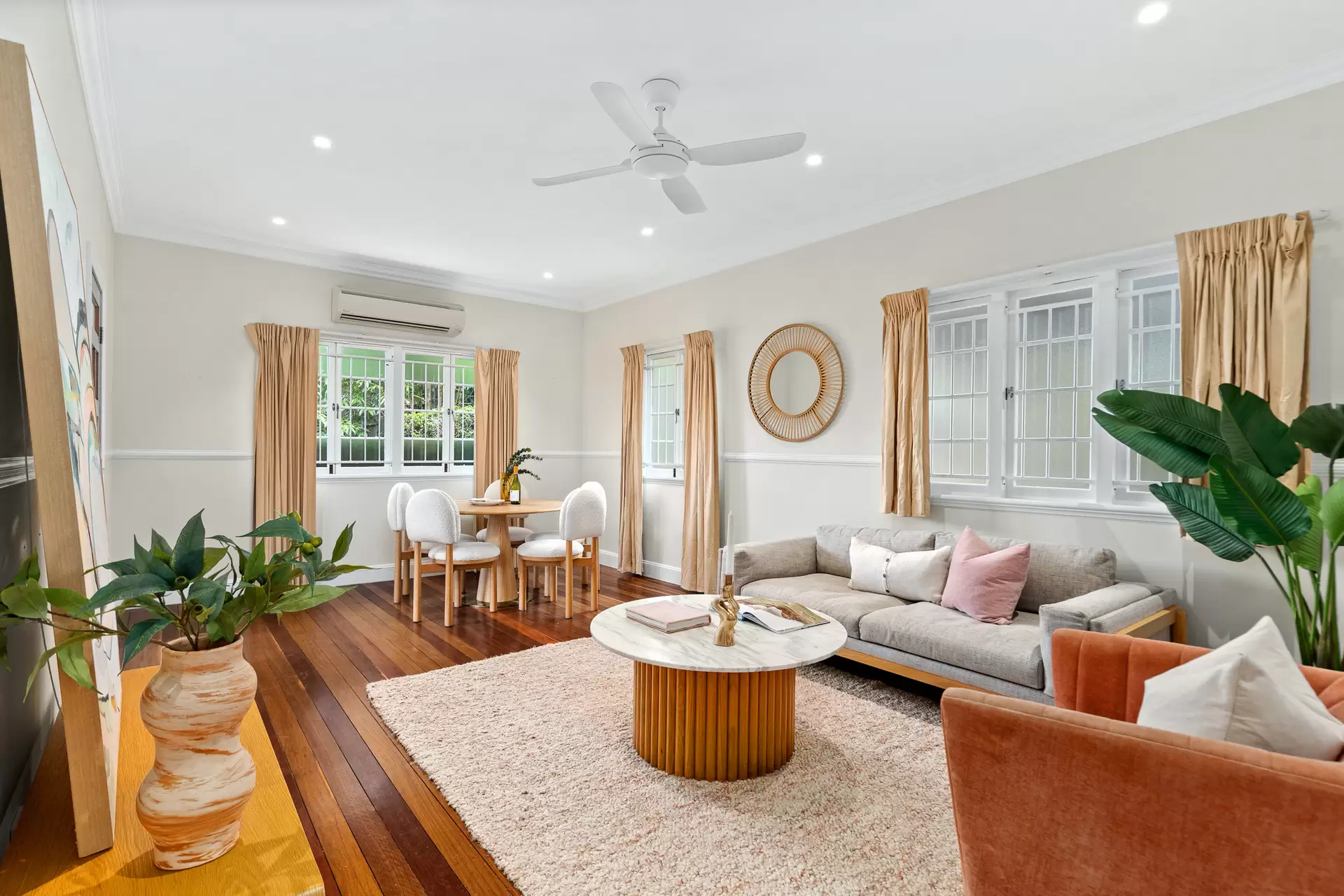 50 Marvin Street, Holland Park West Sold by Aurora Property - image 1