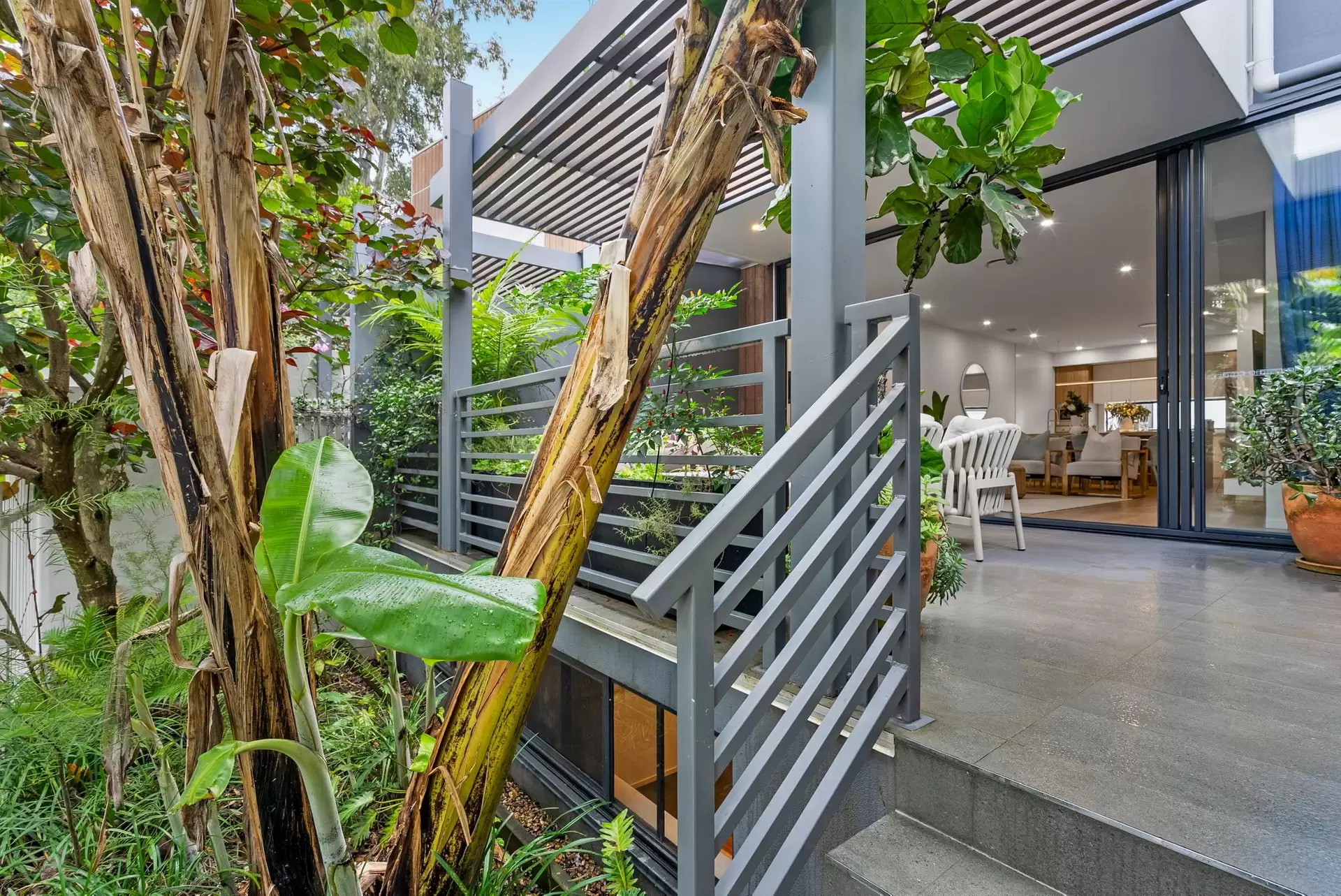 7/45 Wilton Terrace, Yeronga Sold by Aurora Property - image 1