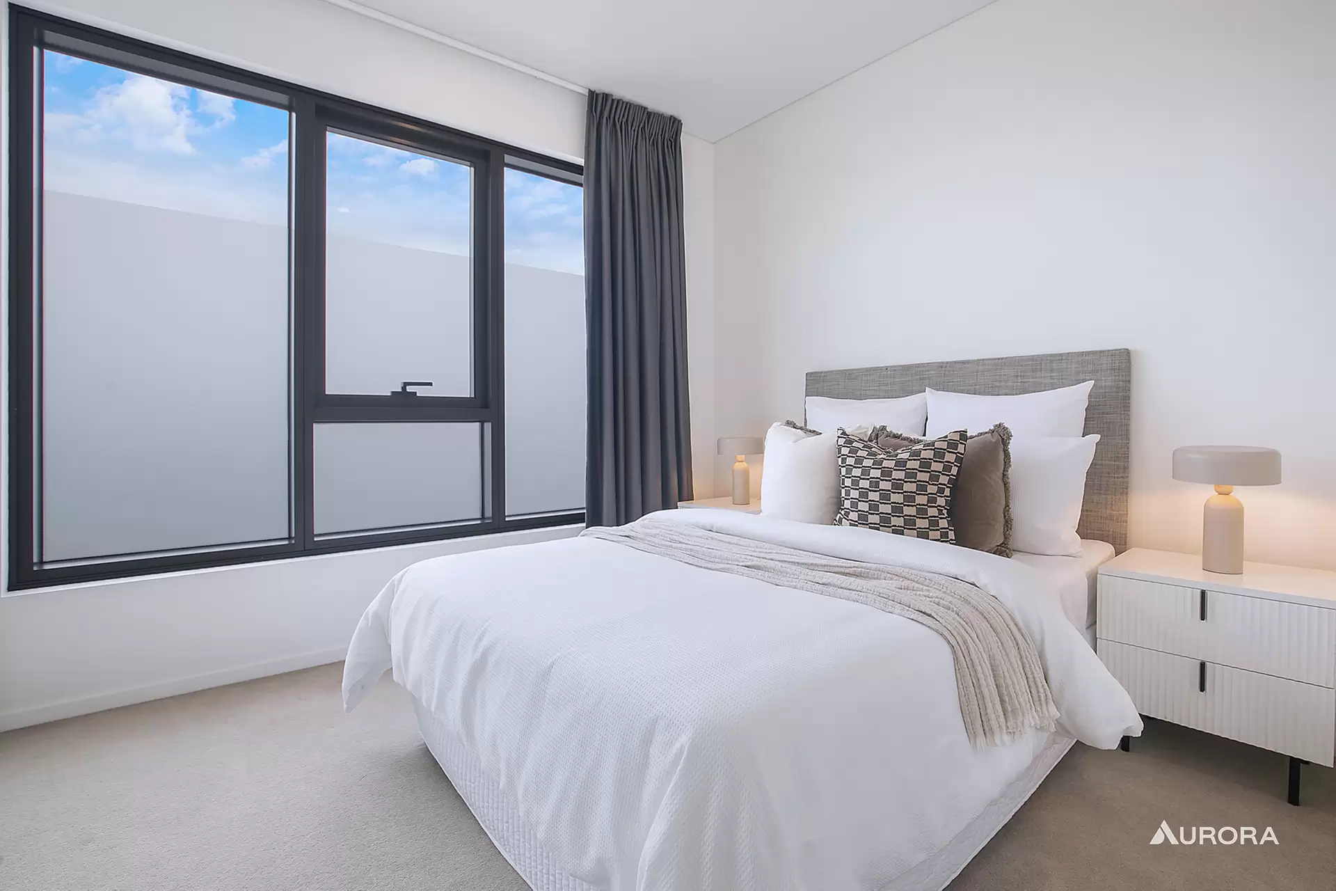 1709/62 Logan Road, Woolloongabba Sold by Aurora Property - image 1