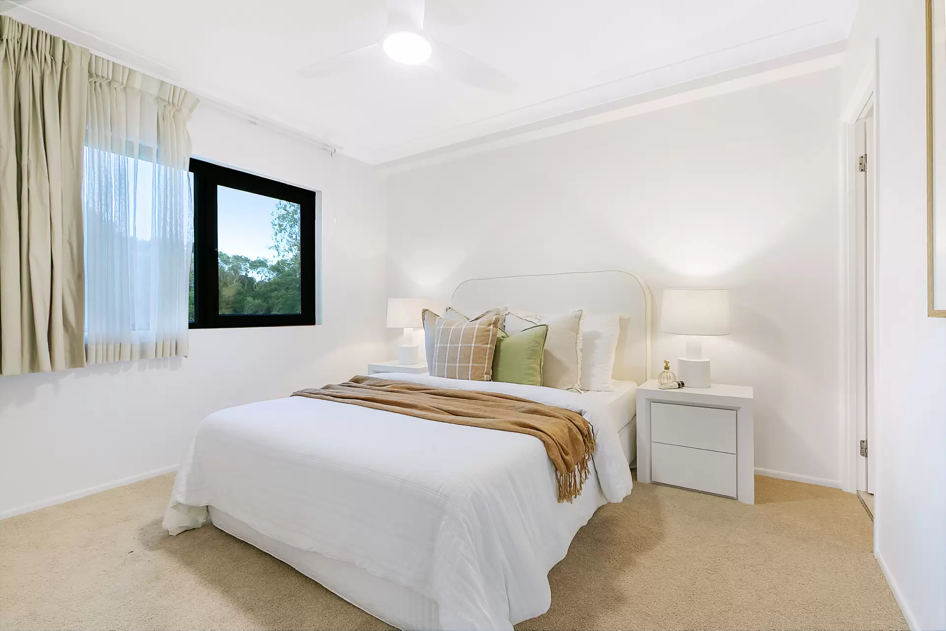 6/16 Jellicoe Street, Coorparoo Sold by Aurora Property - image 1