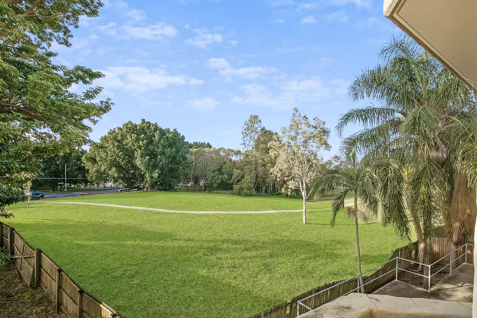 6/16 Jellicoe Street, Coorparoo Sold by Aurora Property - image 1
